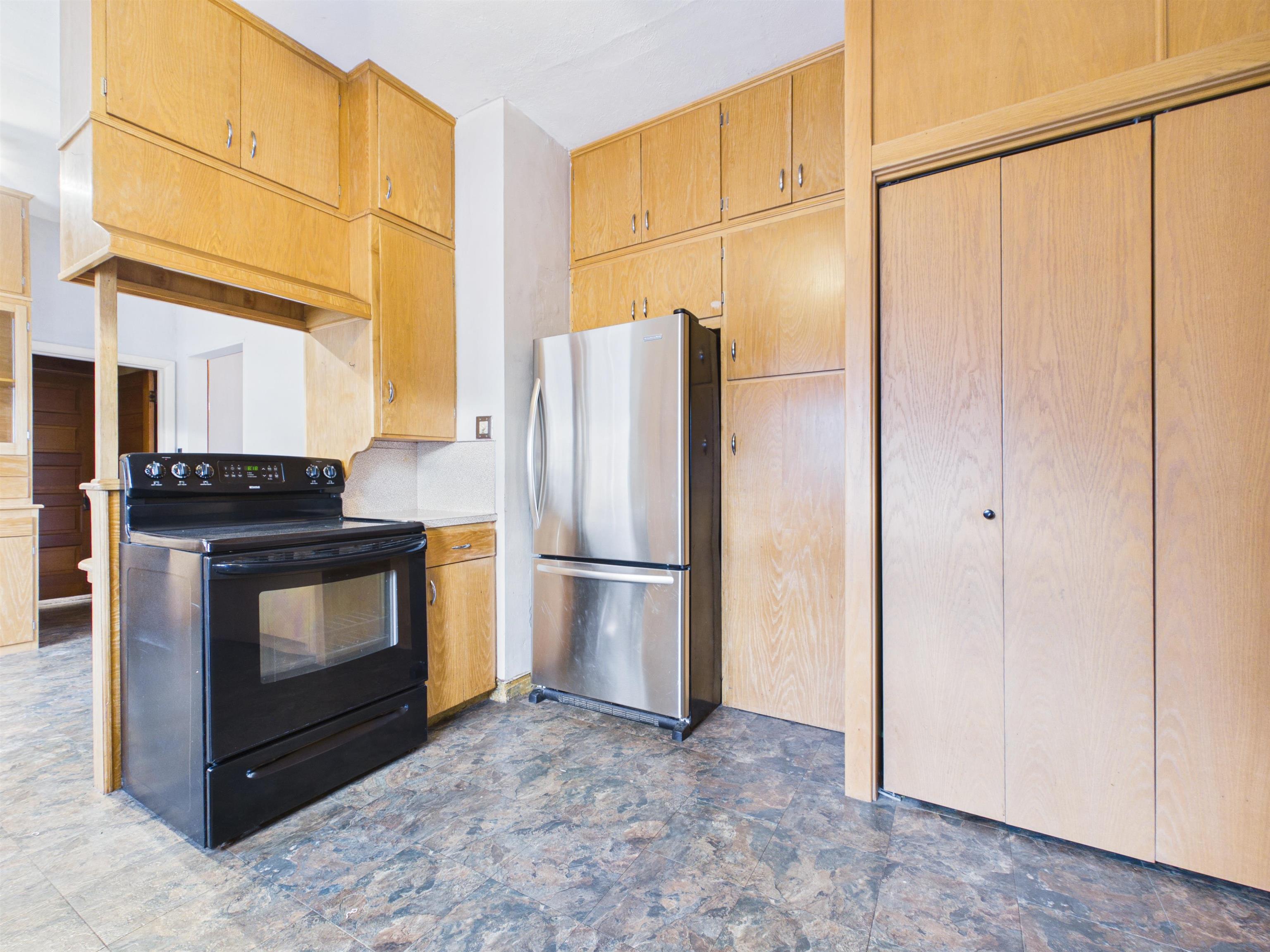 309 W 4th Street, Minden, Nebraska 68959, 5 Bedroom Bedrooms, ,3 BathroomBathrooms,Residential,for Sale,309 W 4th Street,20261505