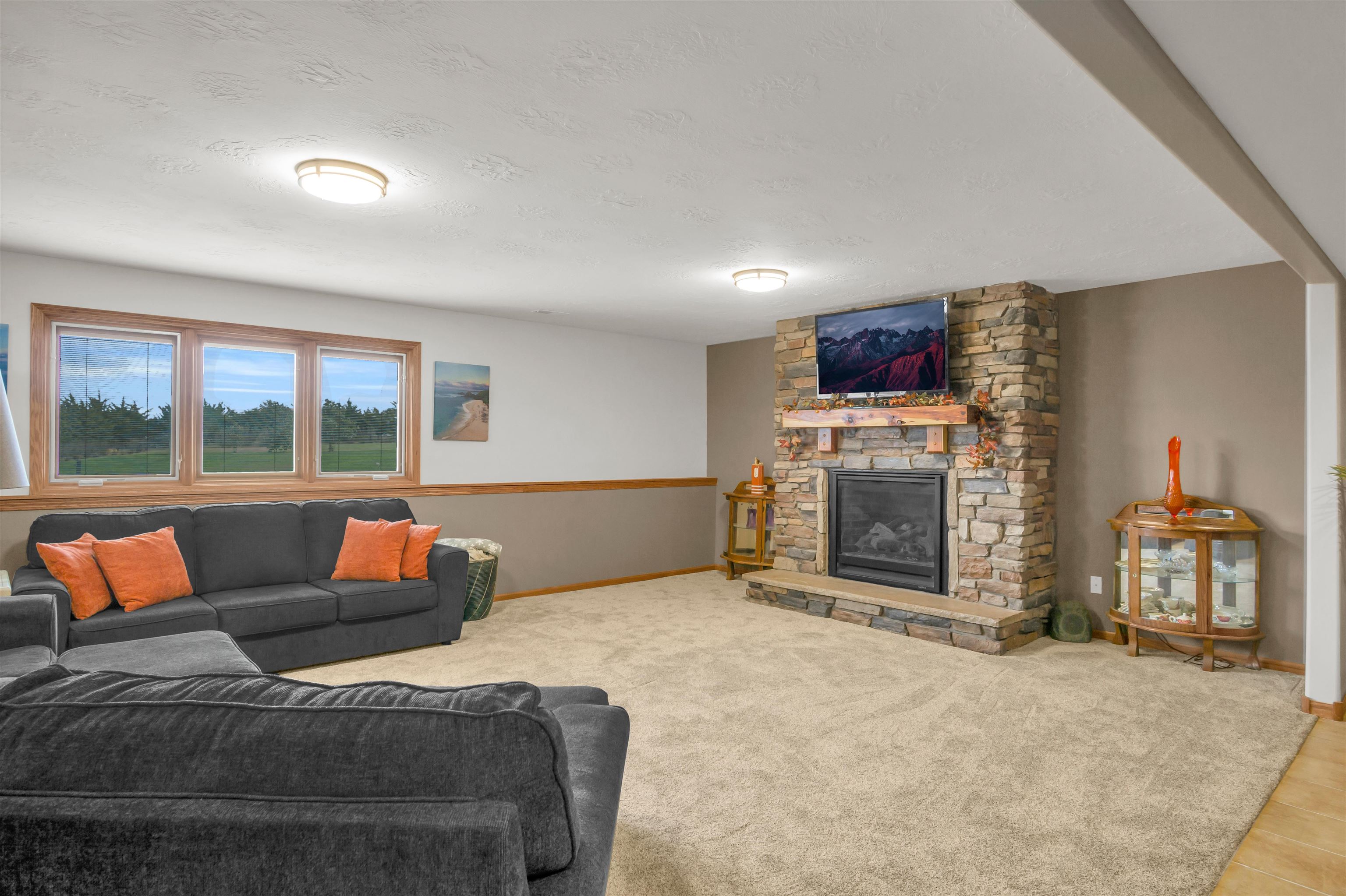 1175 W 105th Street, Kearney, Nebraska 68845, 5 Bedroom Bedrooms, ,3 BathroomBathrooms,Residential,for Sale,1175 W 105th Street,20261507