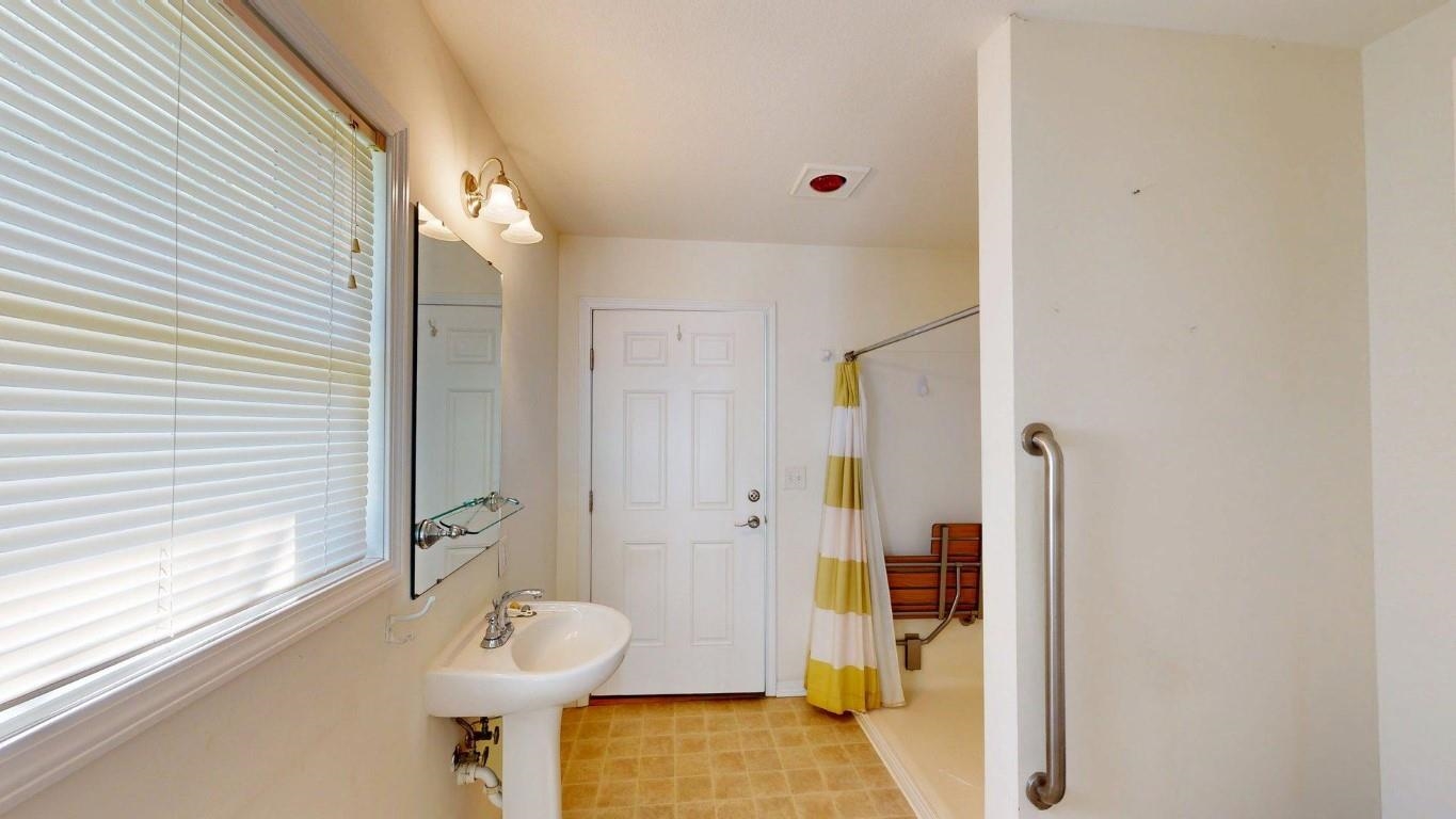 48485 Kilgore Road, Gibbon, Nebraska 68840, 3 Bedroom Bedrooms, ,2 BathroomBathrooms,Residential,for Sale,48485 Kilgore Road,20261512