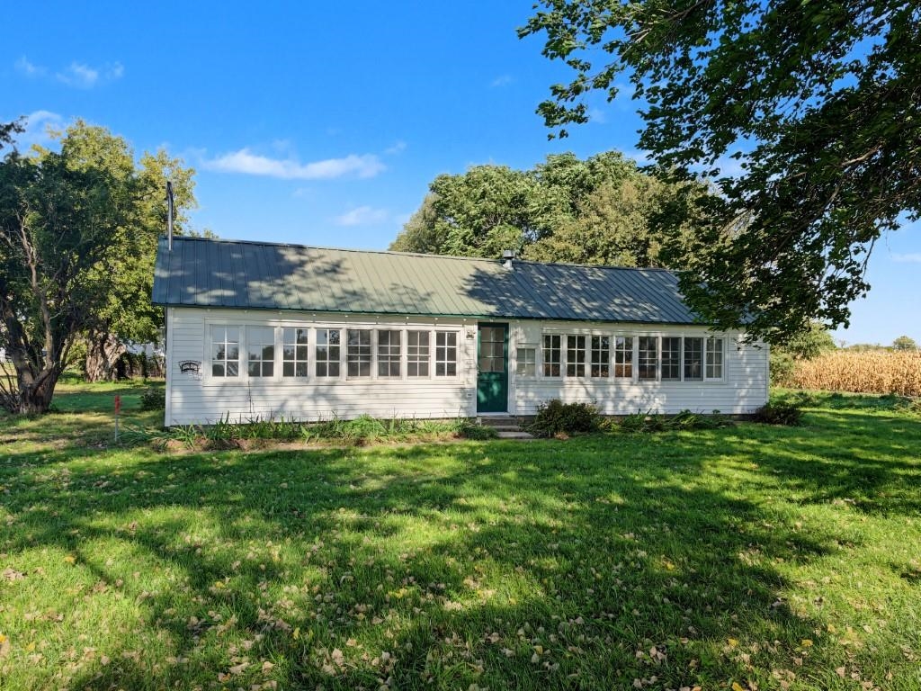 48485 Kilgore Road, Gibbon, Nebraska 68840, 3 Bedroom Bedrooms, ,2 BathroomBathrooms,Residential,for Sale,48485 Kilgore Road,20261512