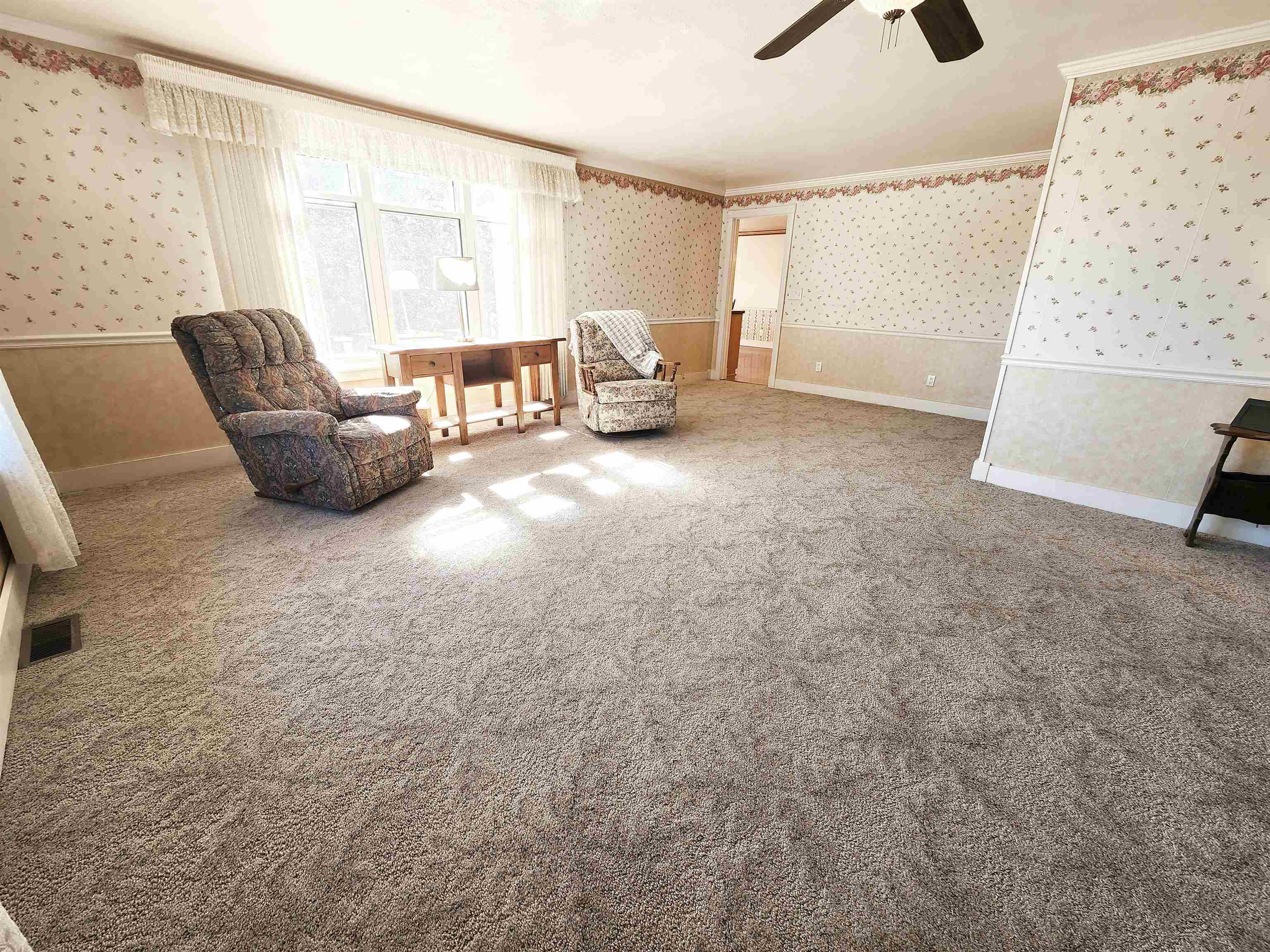 3102 8th Avenue, Kearney, Nebraska 68845, 6 Bedroom Bedrooms, ,3 BathroomBathrooms,Residential,for Sale,3102 8th Avenue,20261513