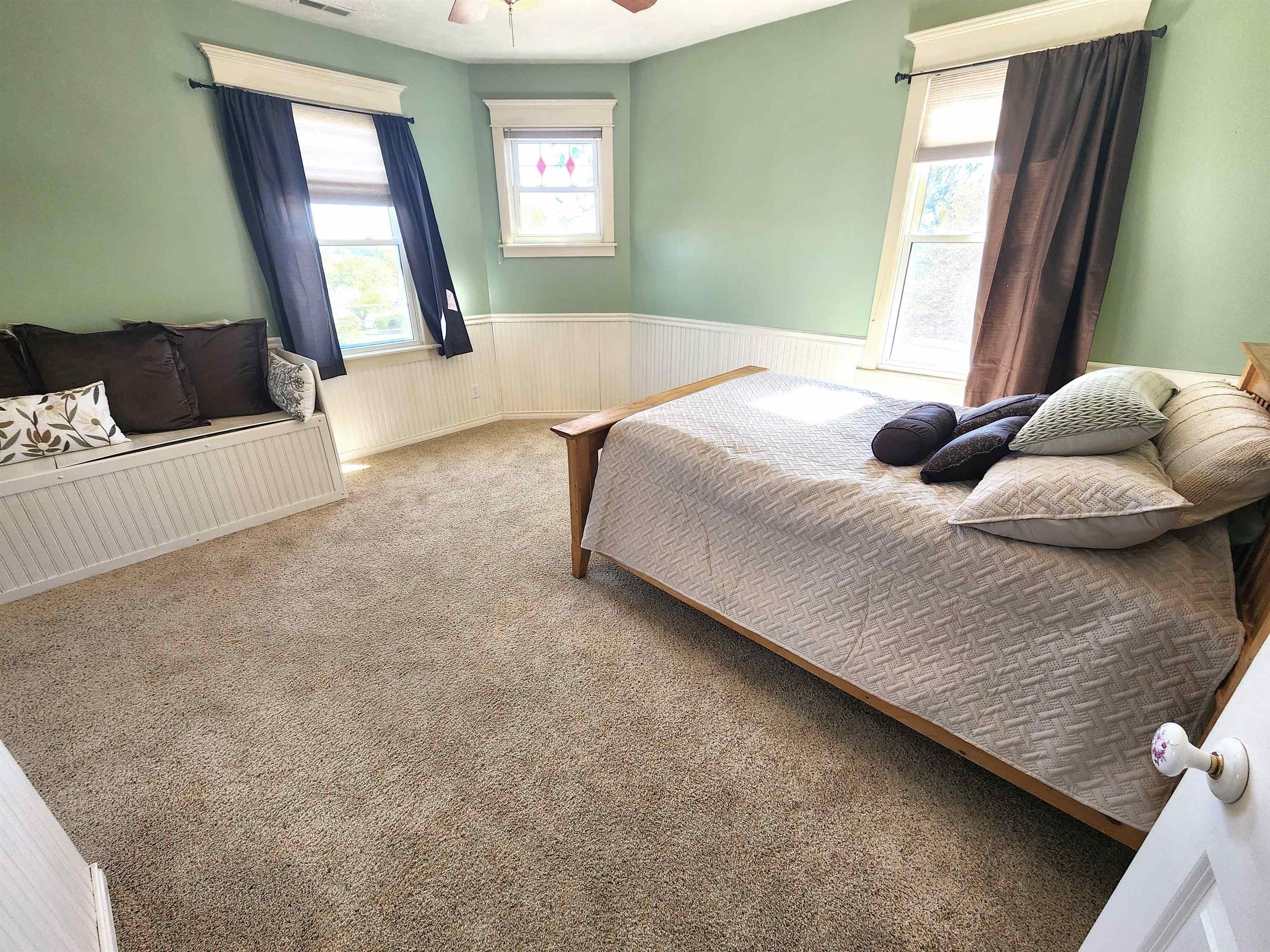 3102 8th Avenue, Kearney, Nebraska 68845, 6 Bedroom Bedrooms, ,3 BathroomBathrooms,Residential,for Sale,3102 8th Avenue,20261513