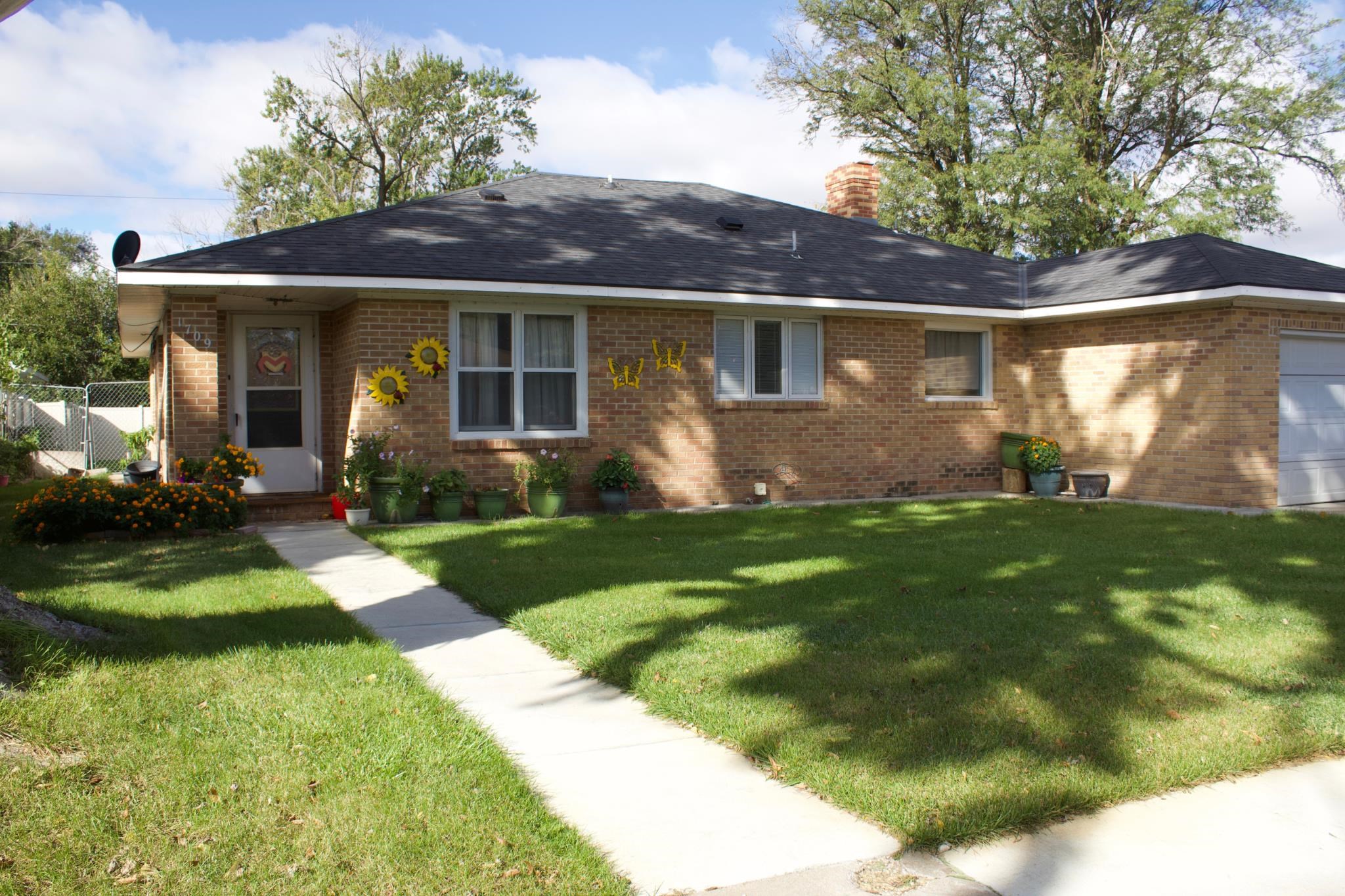 1709 N Cleveland St, Lexington, Nebraska 68850, 3 Bedroom Bedrooms, ,1 BathroomBathrooms,Residential,for Sale,1709 N Cleveland St,20261515