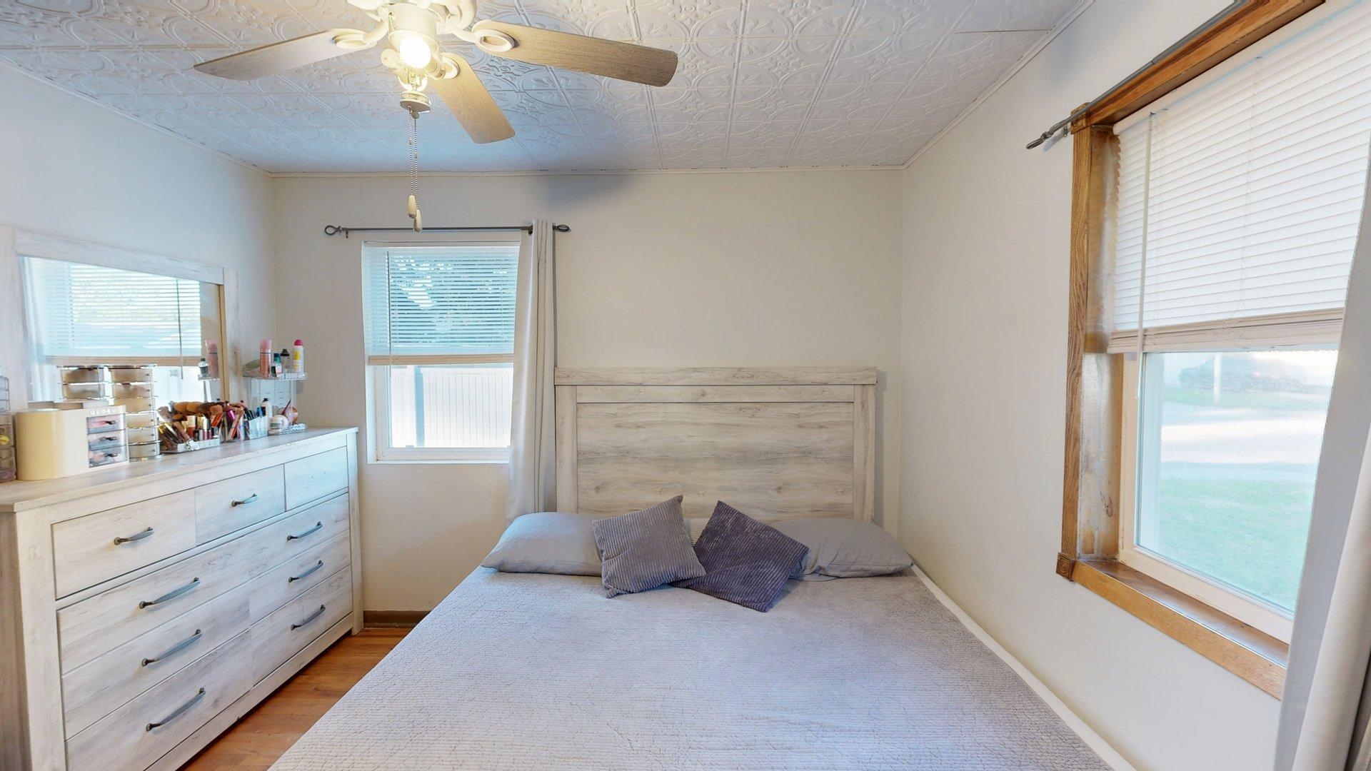 1823 Cleveland Street, Lexington, Nebraska 68850, 3 Bedroom Bedrooms, ,2 BathroomBathrooms,Residential,for Sale,1823 Cleveland Street,20261517