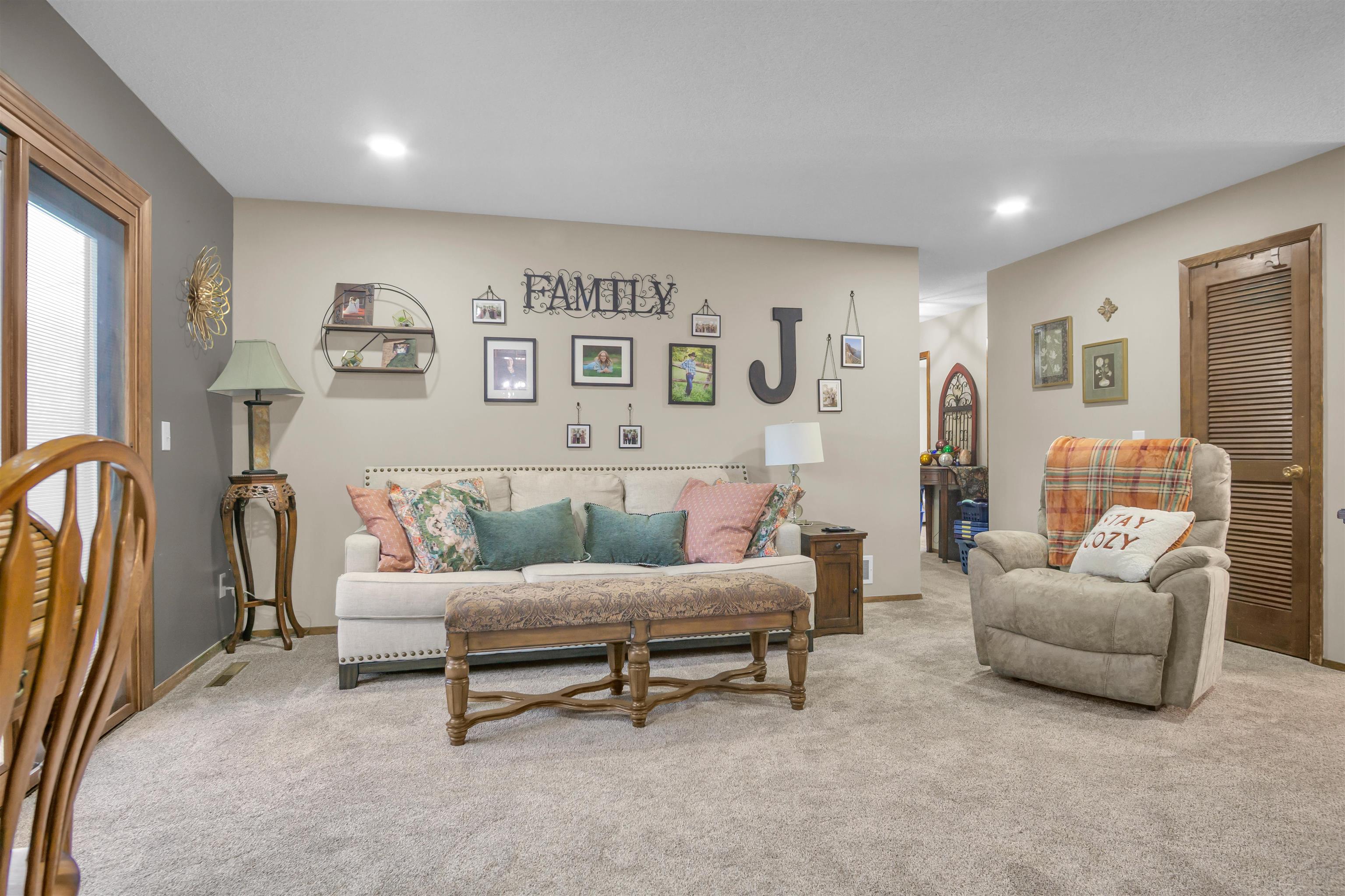 1602 W 38th Street, Kearney, Nebraska 68845, 4 Bedroom Bedrooms, ,3 BathroomBathrooms,Residential,for Sale,1602 W 38th Street,20261518