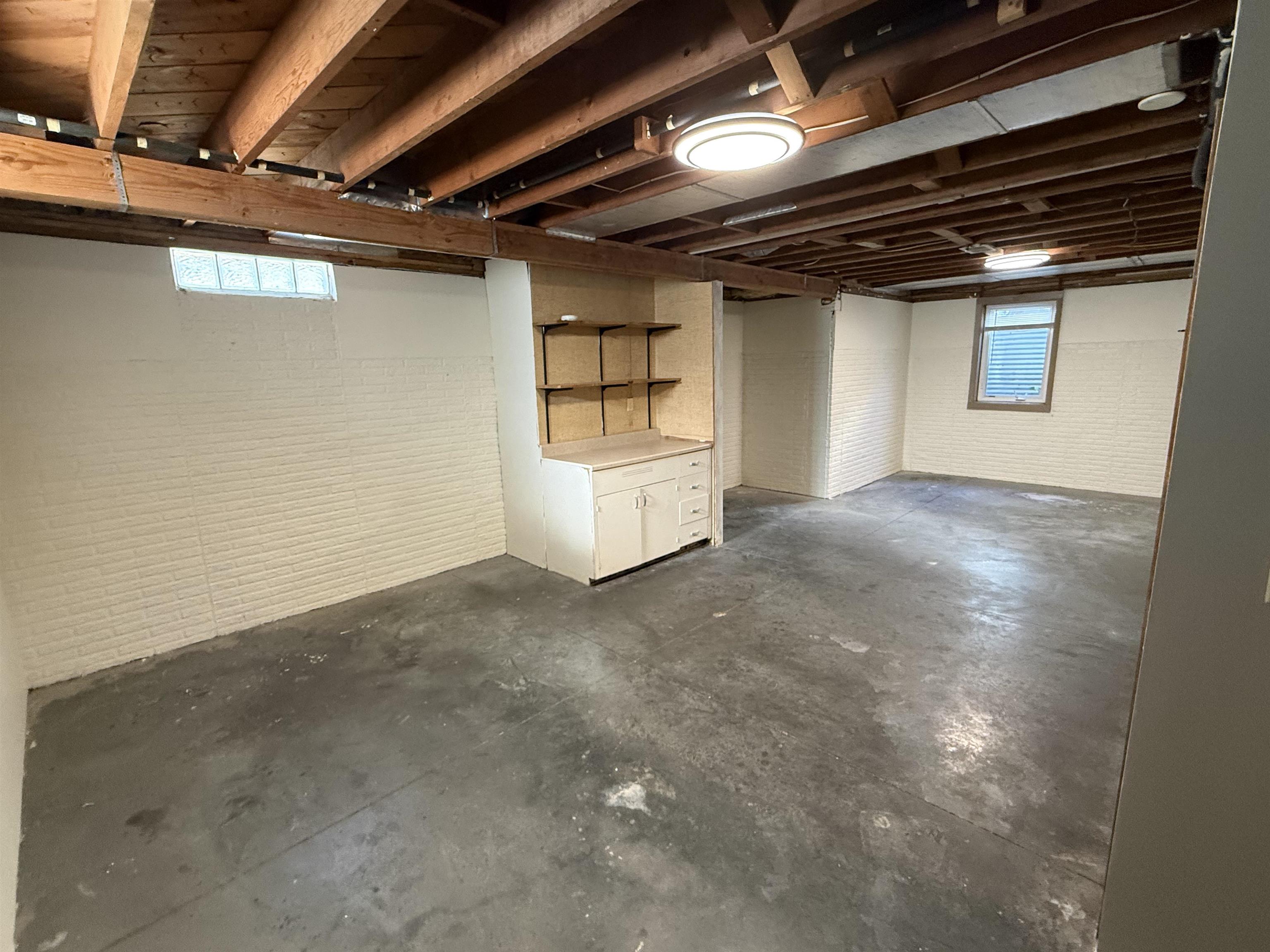 1811 9th Ave, Kearney, Nebraska 68845, 3 Bedroom Bedrooms, ,2 BathroomBathrooms,Residential,for Sale,1811 9th Ave,20261525