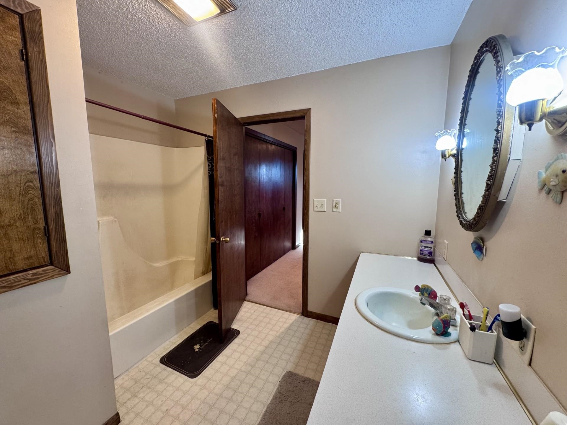 702 Arthur St, Holdrege, Nebraska 68949, 5 Bedroom Bedrooms, ,2 BathroomBathrooms,Residential,for Sale,702 Arthur St,20261523