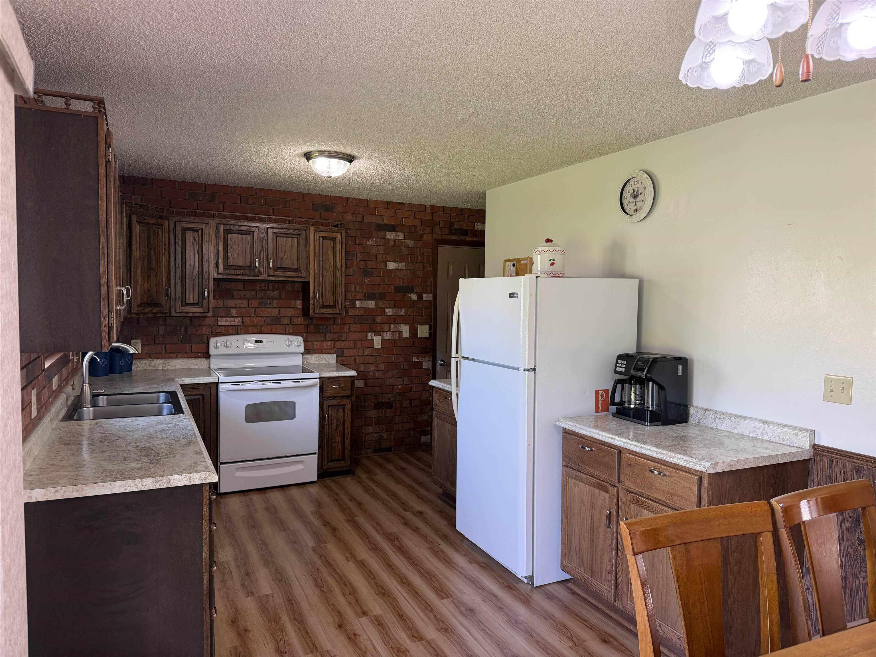 410 E 5th St, Axtell, Nebraska 68924, 4 Bedroom Bedrooms, ,2 BathroomBathrooms,Residential,for Sale,410 E 5th St,20261527