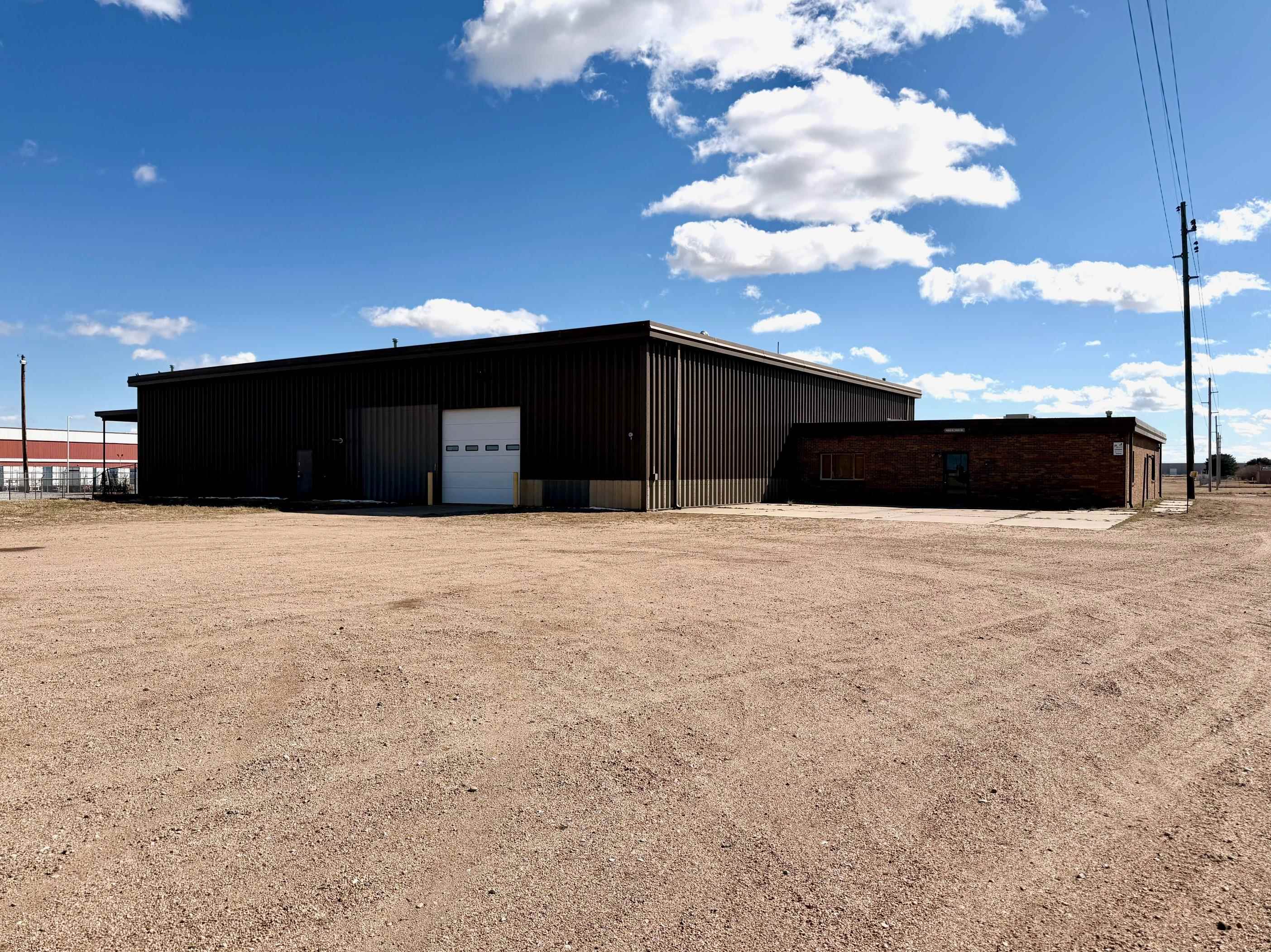 4303 E 39th Street, Kearney, Nebraska 68847-3902, ,10 BathroomBathrooms,Commercial/industrial,for Sale,4303 E 39th Street,20260360