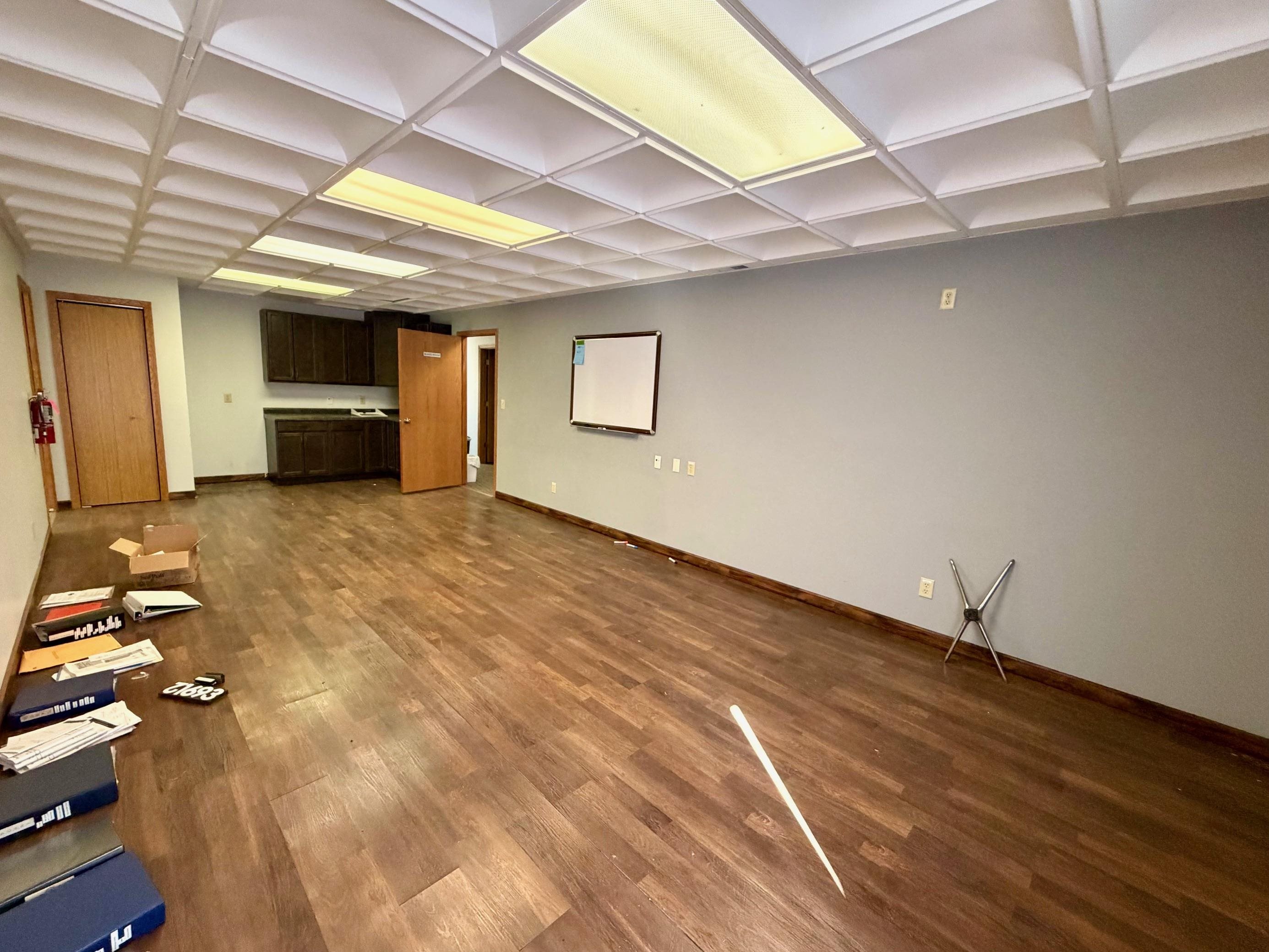 4303 E 39th Street, Kearney, Nebraska 68847-3902, ,10 BathroomBathrooms,Commercial/industrial,for Sale,4303 E 39th Street,20260360