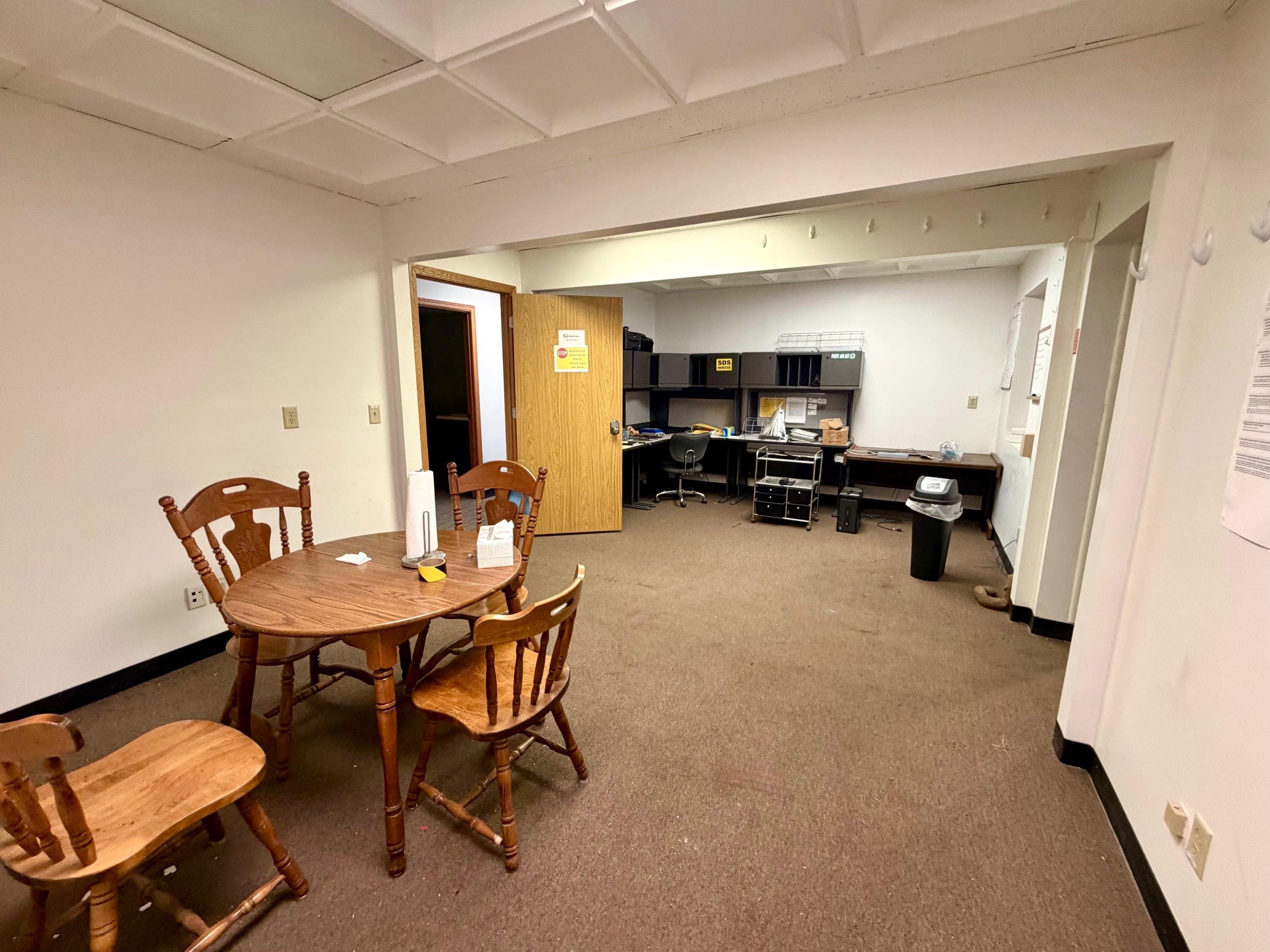 4303 E 39th Street, Kearney, Nebraska 68847-3902, ,10 BathroomBathrooms,Commercial/industrial,for Sale,4303 E 39th Street,20260360