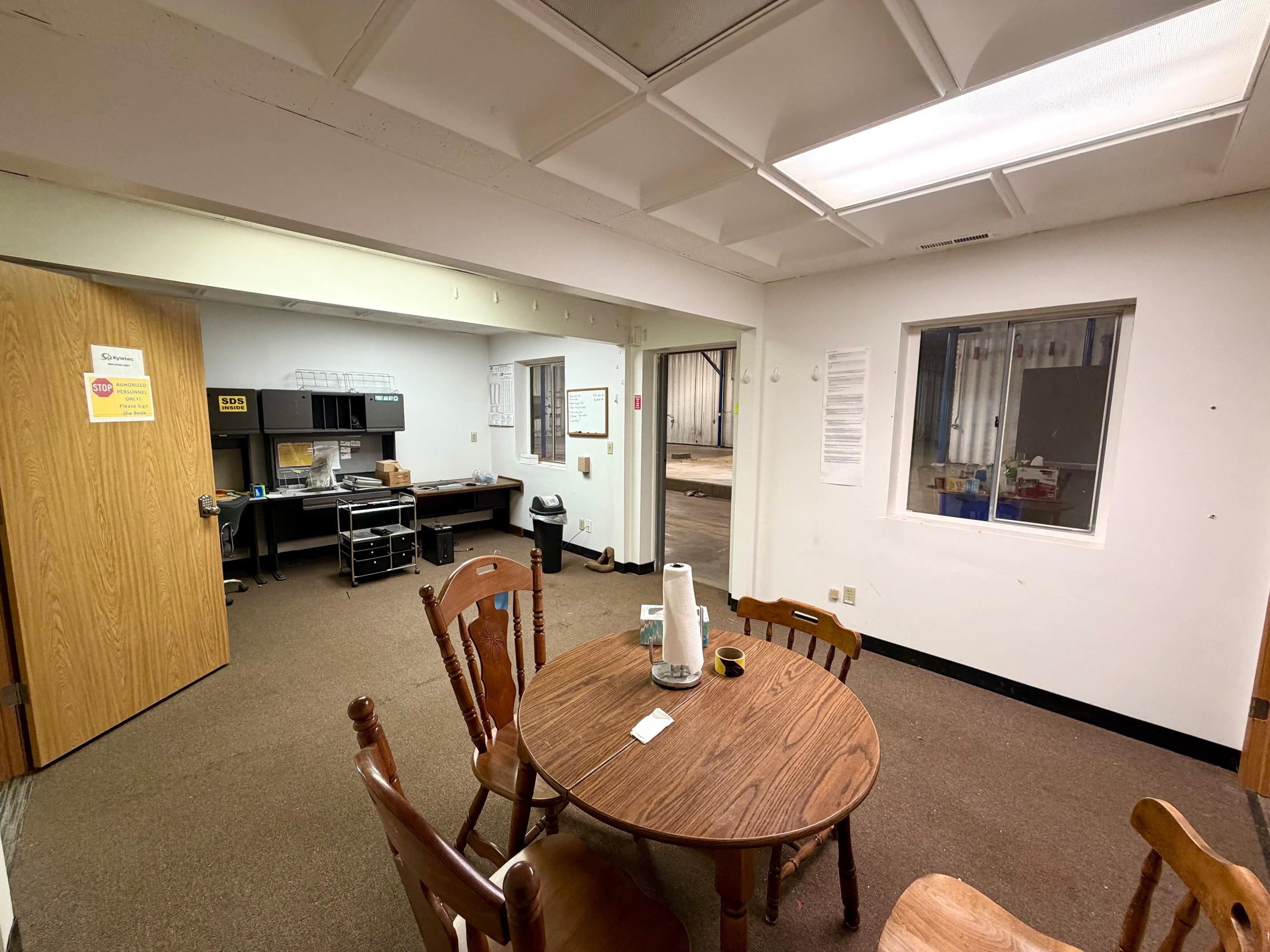 4303 E 39th Street, Kearney, Nebraska 68847-3902, ,10 BathroomBathrooms,Commercial/industrial,for Sale,4303 E 39th Street,20260360
