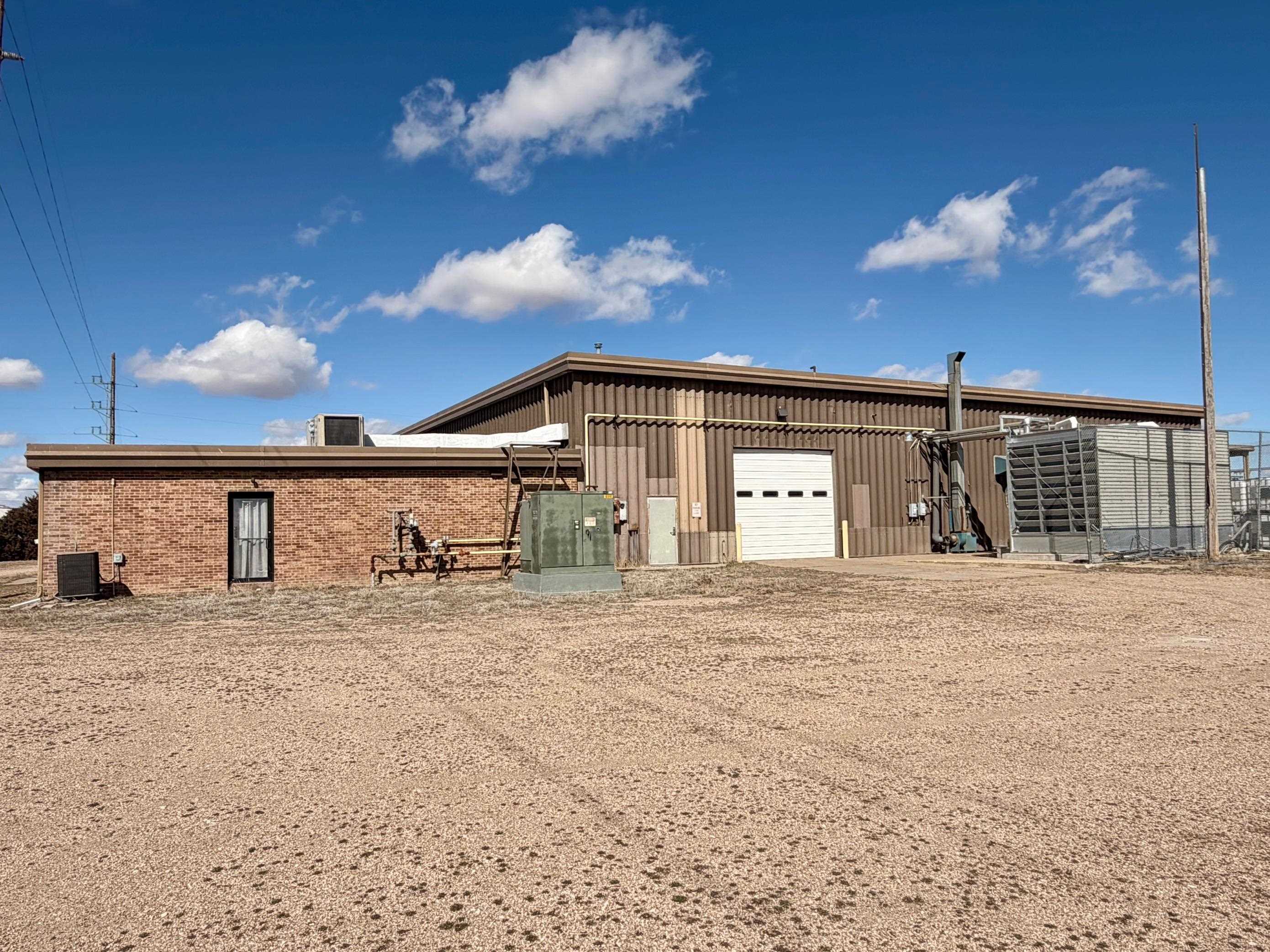 4303 E 39th Street, Kearney, Nebraska 68847-3902, ,10 BathroomBathrooms,Commercial/industrial,for Sale,4303 E 39th Street,20260360