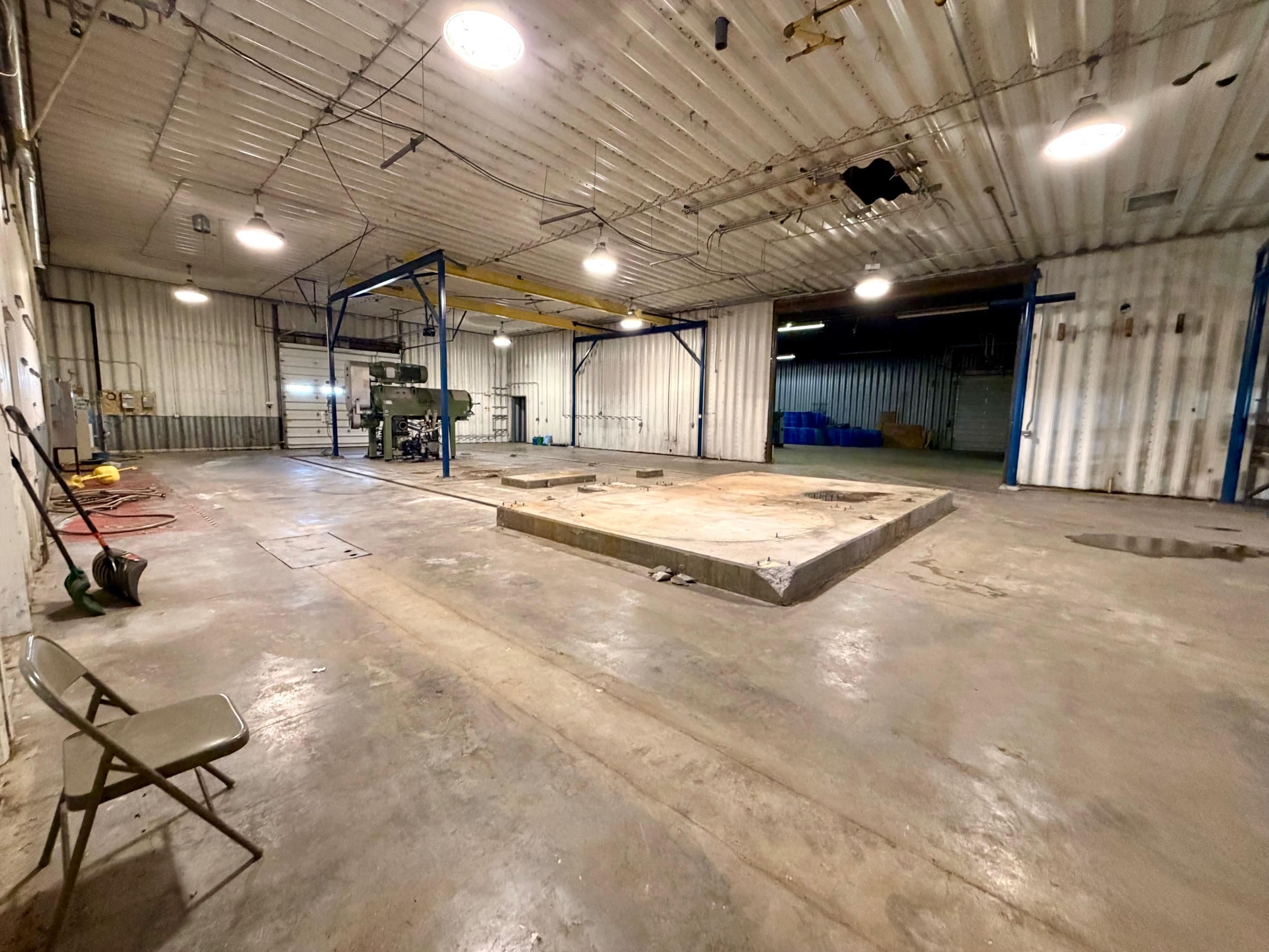 4303 E 39th Street, Kearney, Nebraska 68847-3902, ,10 BathroomBathrooms,Commercial/industrial,for Sale,4303 E 39th Street,20260360