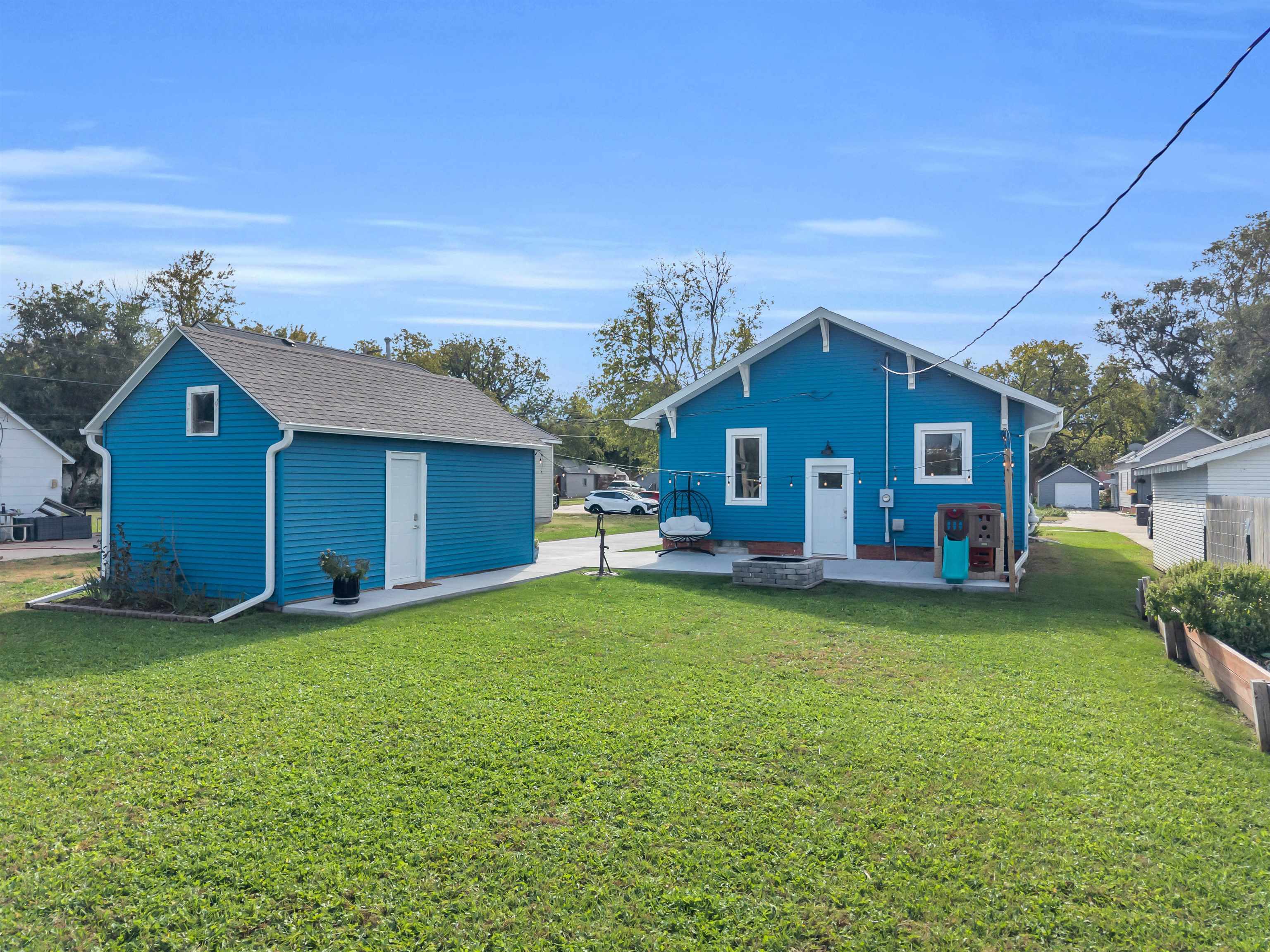 609 Hubbard Street, Hildreth, Nebraska 68947, 3 Bedroom Bedrooms, ,2 BathroomBathrooms,Residential,for Sale,609 Hubbard Street,20261530
