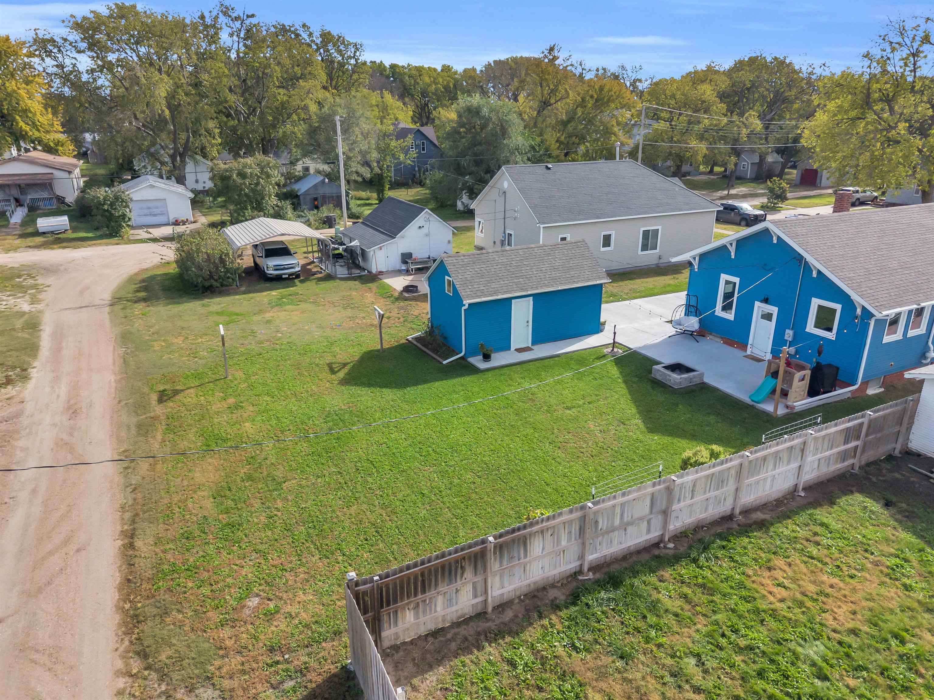 609 Hubbard Street, Hildreth, Nebraska 68947, 3 Bedroom Bedrooms, ,2 BathroomBathrooms,Residential,for Sale,609 Hubbard Street,20261530