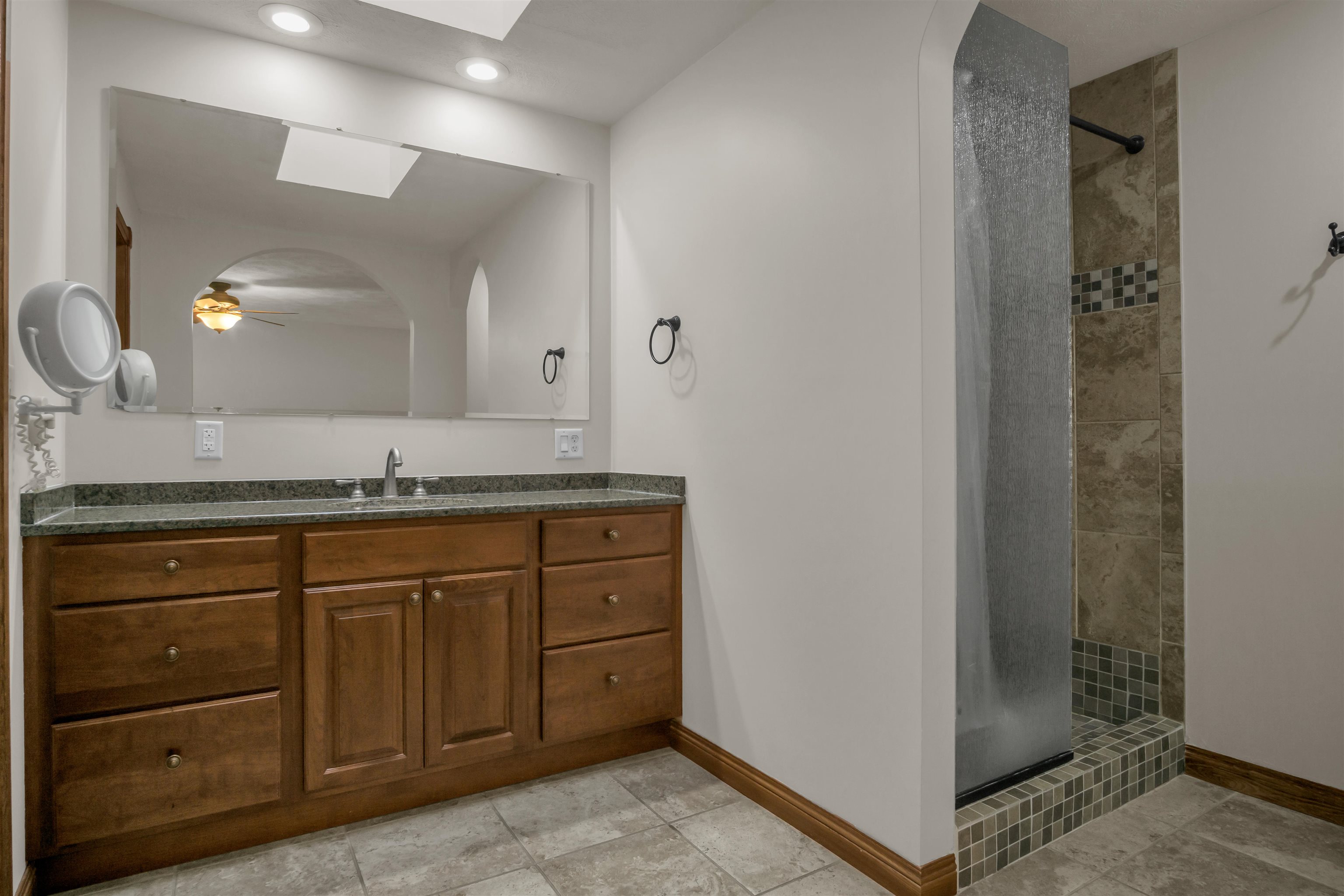 10 Red Fox Lane, Kearney, Nebraska 68845-0000, 4 Bedroom Bedrooms, ,3 BathroomBathrooms,Residential,for Sale,10 Red Fox Lane,20261532