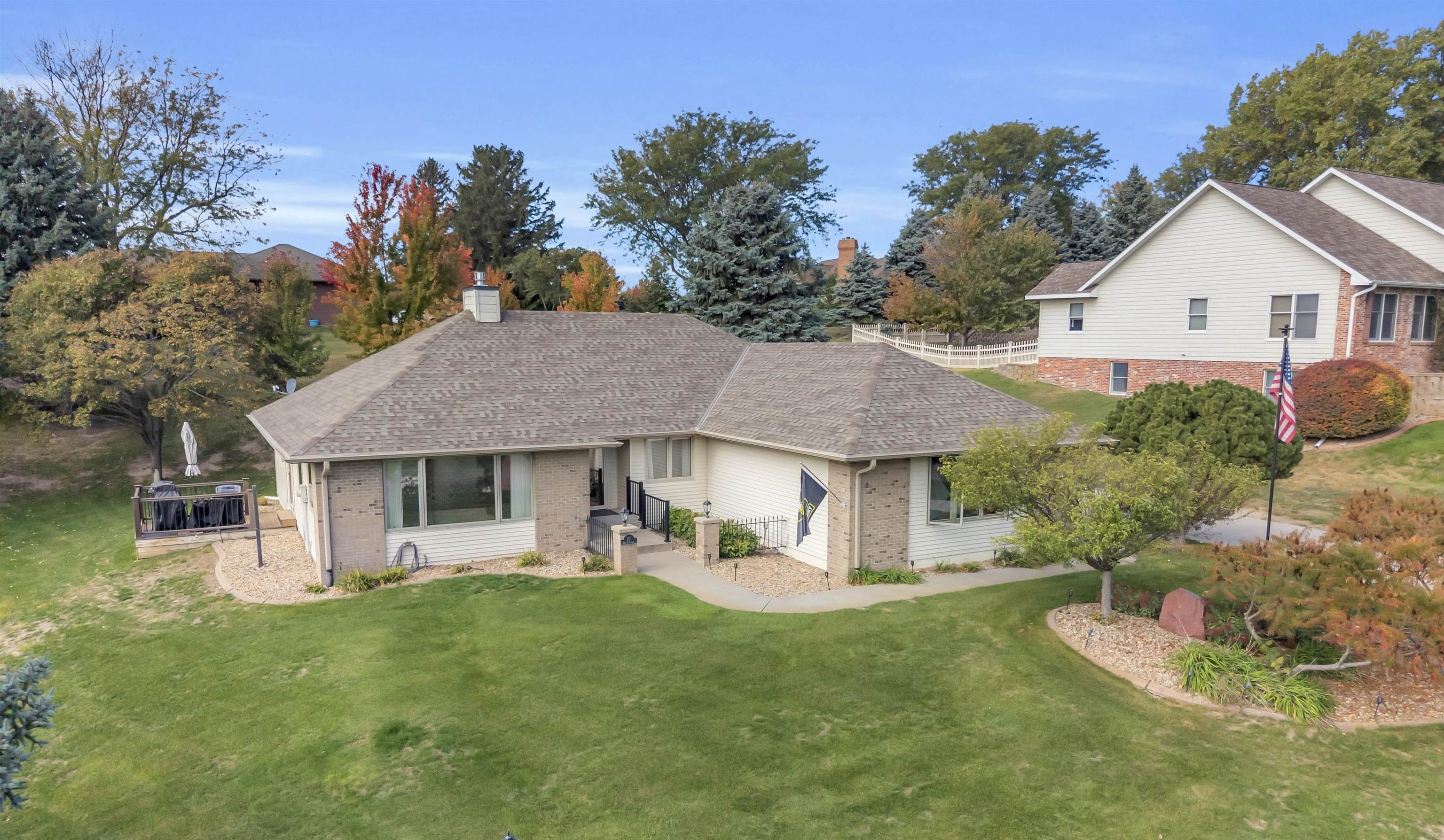 10 Red Fox Lane, Kearney, Nebraska 68845-0000, 4 Bedroom Bedrooms, ,3 BathroomBathrooms,Residential,for Sale,10 Red Fox Lane,20261532