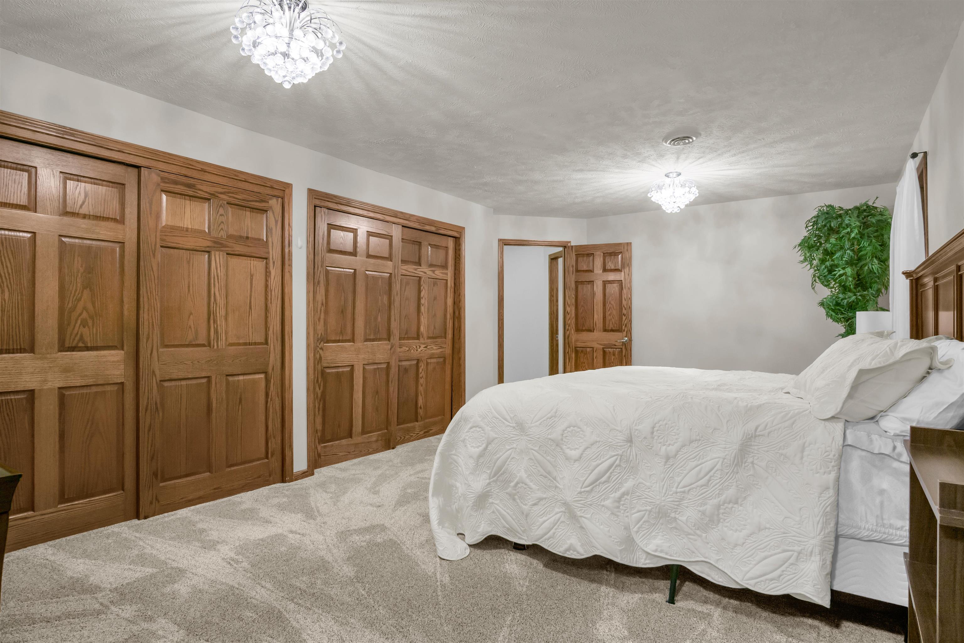 10 Red Fox Lane, Kearney, Nebraska 68845-0000, 4 Bedroom Bedrooms, ,3 BathroomBathrooms,Residential,for Sale,10 Red Fox Lane,20261532