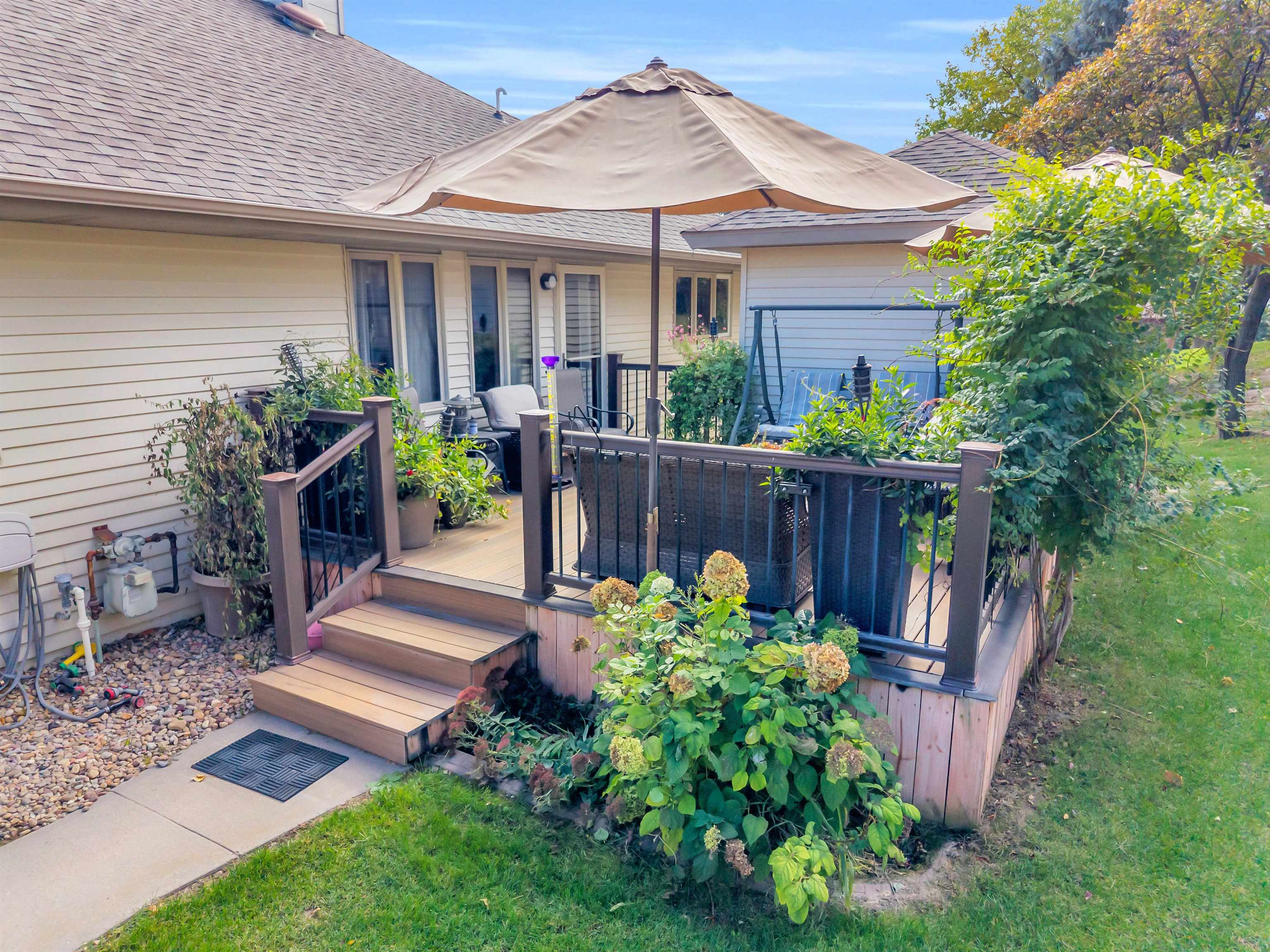 10 Red Fox Lane, Kearney, Nebraska 68845-0000, 4 Bedroom Bedrooms, ,3 BathroomBathrooms,Residential,for Sale,10 Red Fox Lane,20261532