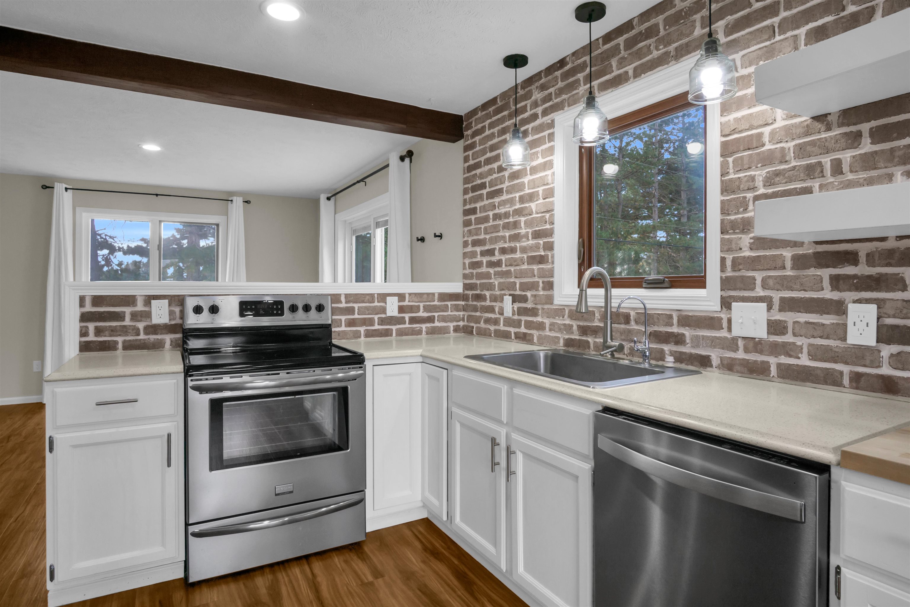 719 E 48th Street, Kearney, Nebraska 68847, 5 Bedroom Bedrooms, ,3 BathroomBathrooms,Residential,for Sale,719 E 48th Street,20261542