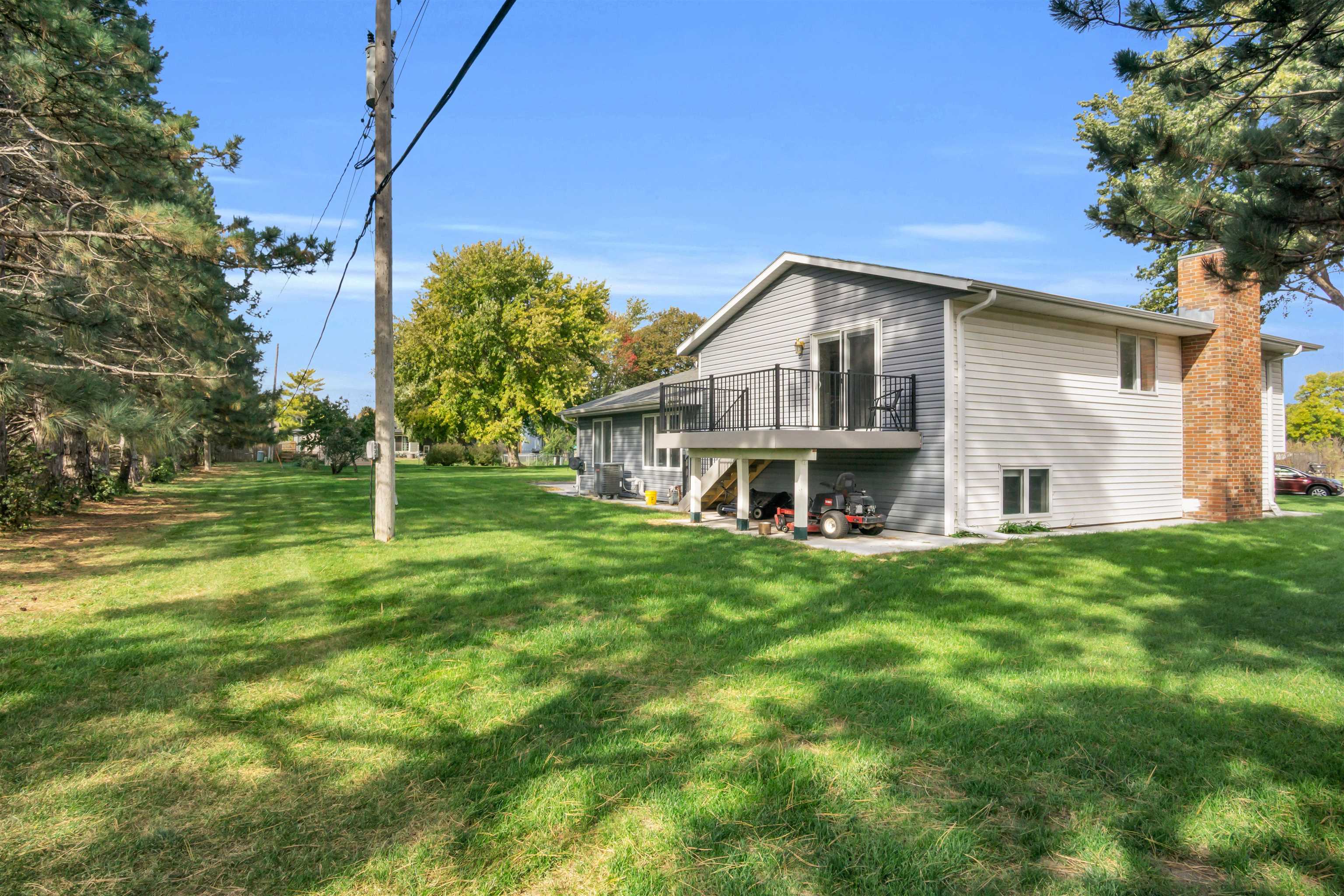 719 E 48th Street, Kearney, Nebraska 68847, 5 Bedroom Bedrooms, ,3 BathroomBathrooms,Residential,for Sale,719 E 48th Street,20261542