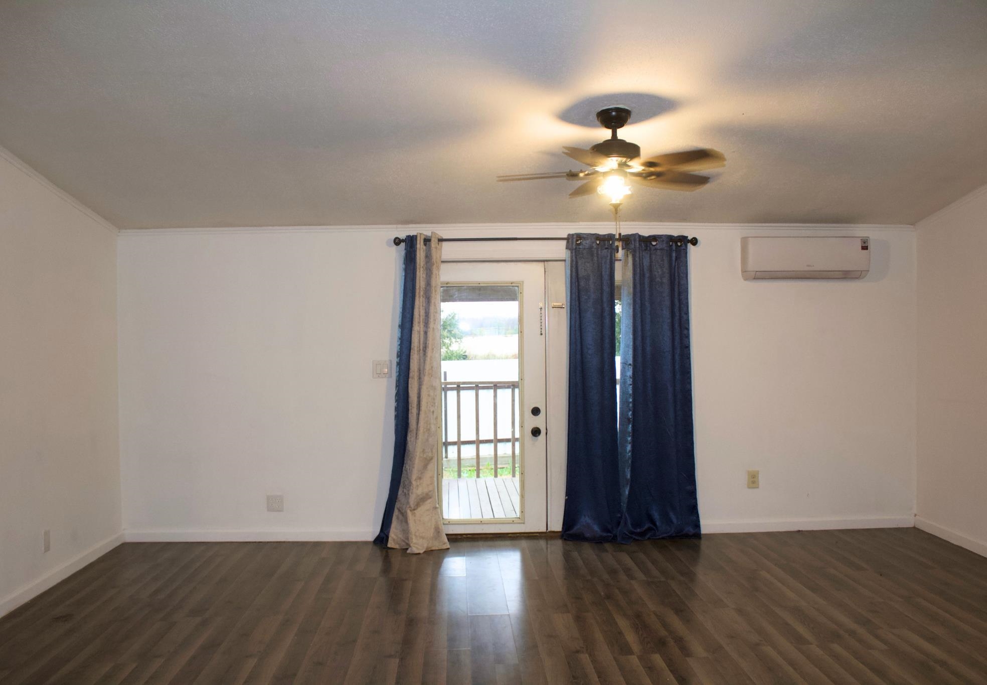 158 W River Road, Lexington, Nebraska 68850, 4 Bedroom Bedrooms, ,2 BathroomBathrooms,Residential,for Sale,158 W River Road,20261551