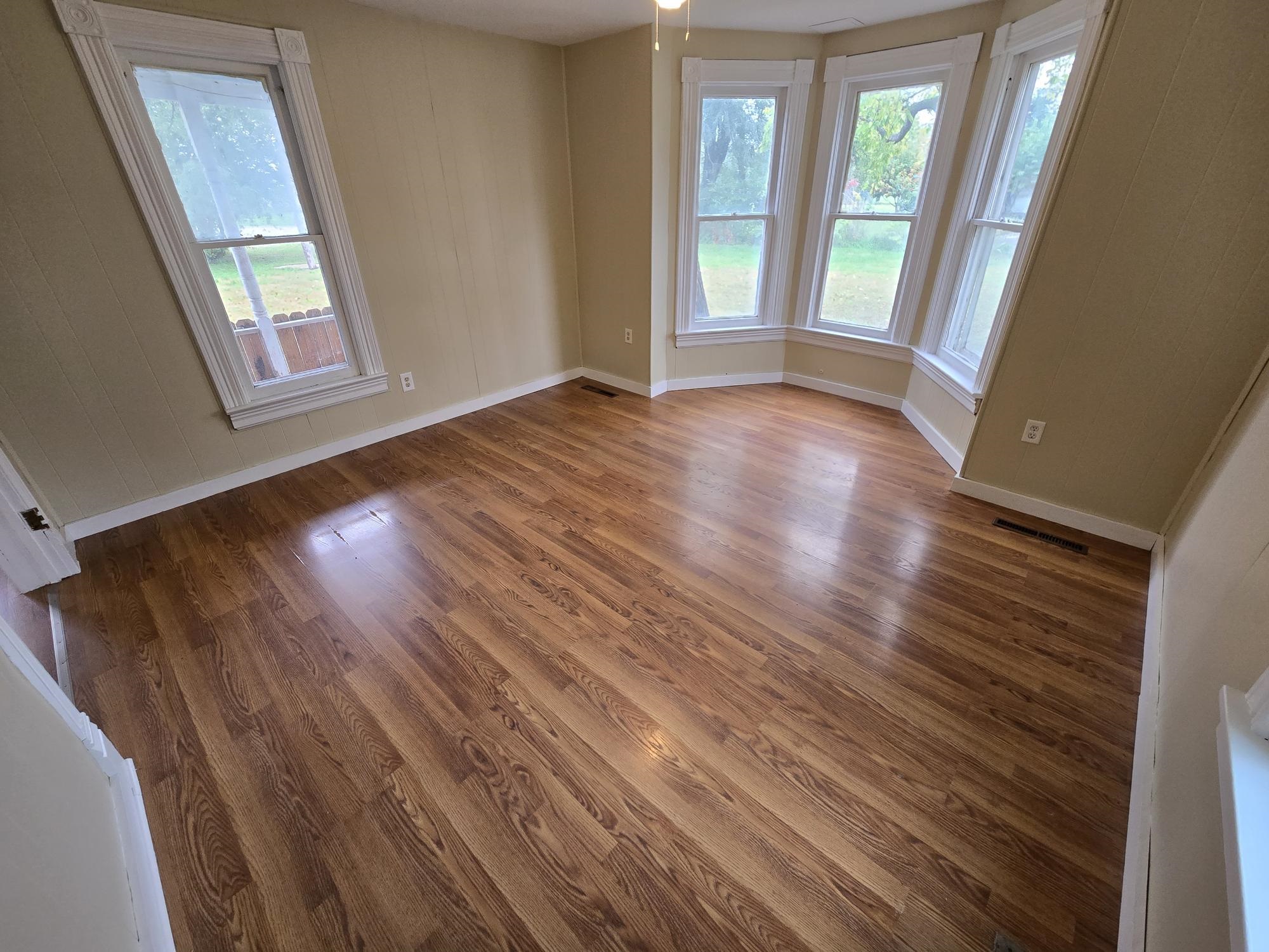 614 E 2nd Street, Shelton, Nebraska 68876, 4 Bedroom Bedrooms, ,1 BathroomBathrooms,Residential,for Sale,614 E 2nd Street,20261552