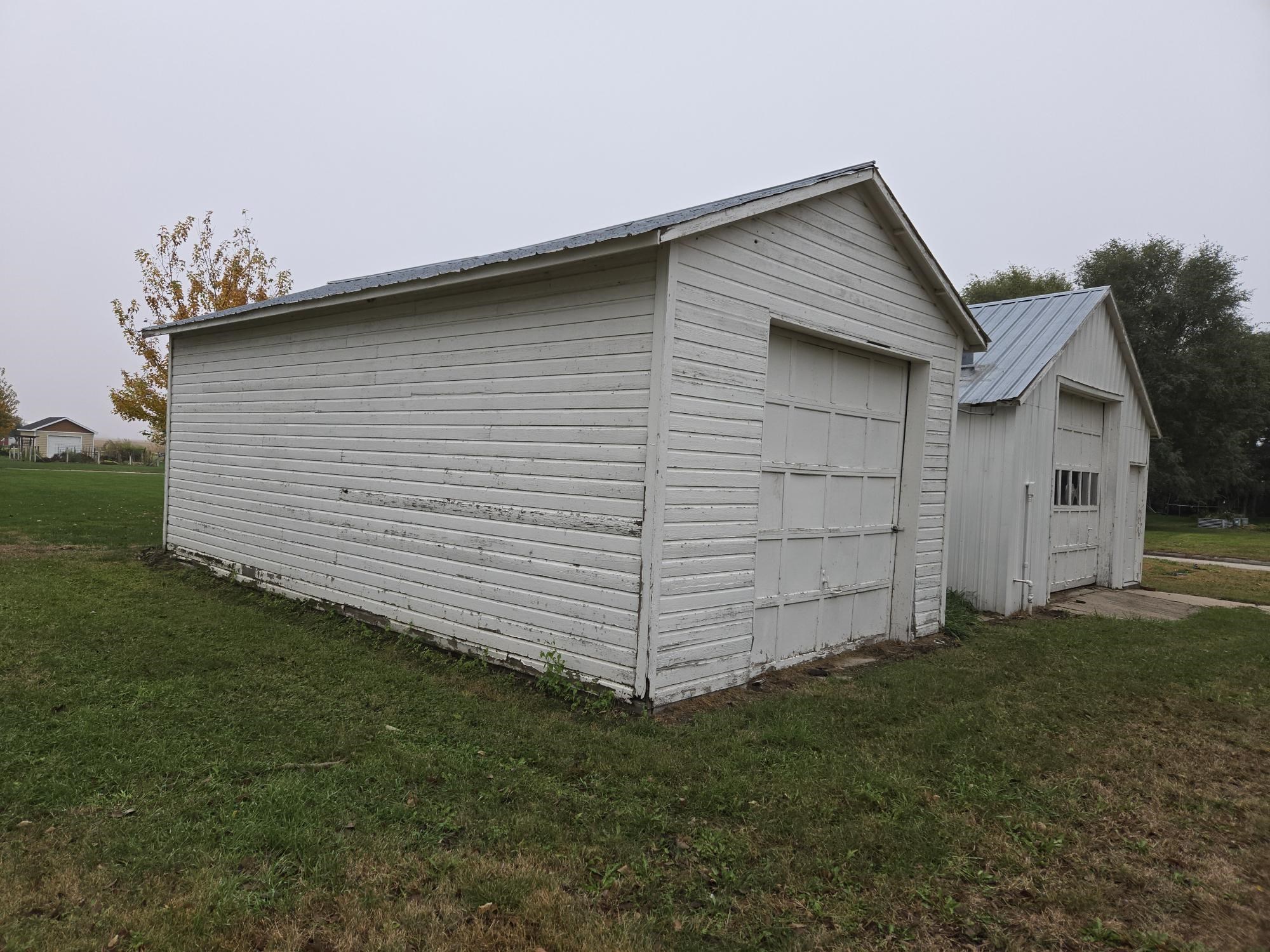 614 E 2nd Street, Shelton, Nebraska 68876, 4 Bedroom Bedrooms, ,1 BathroomBathrooms,Residential,for Sale,614 E 2nd Street,20261552