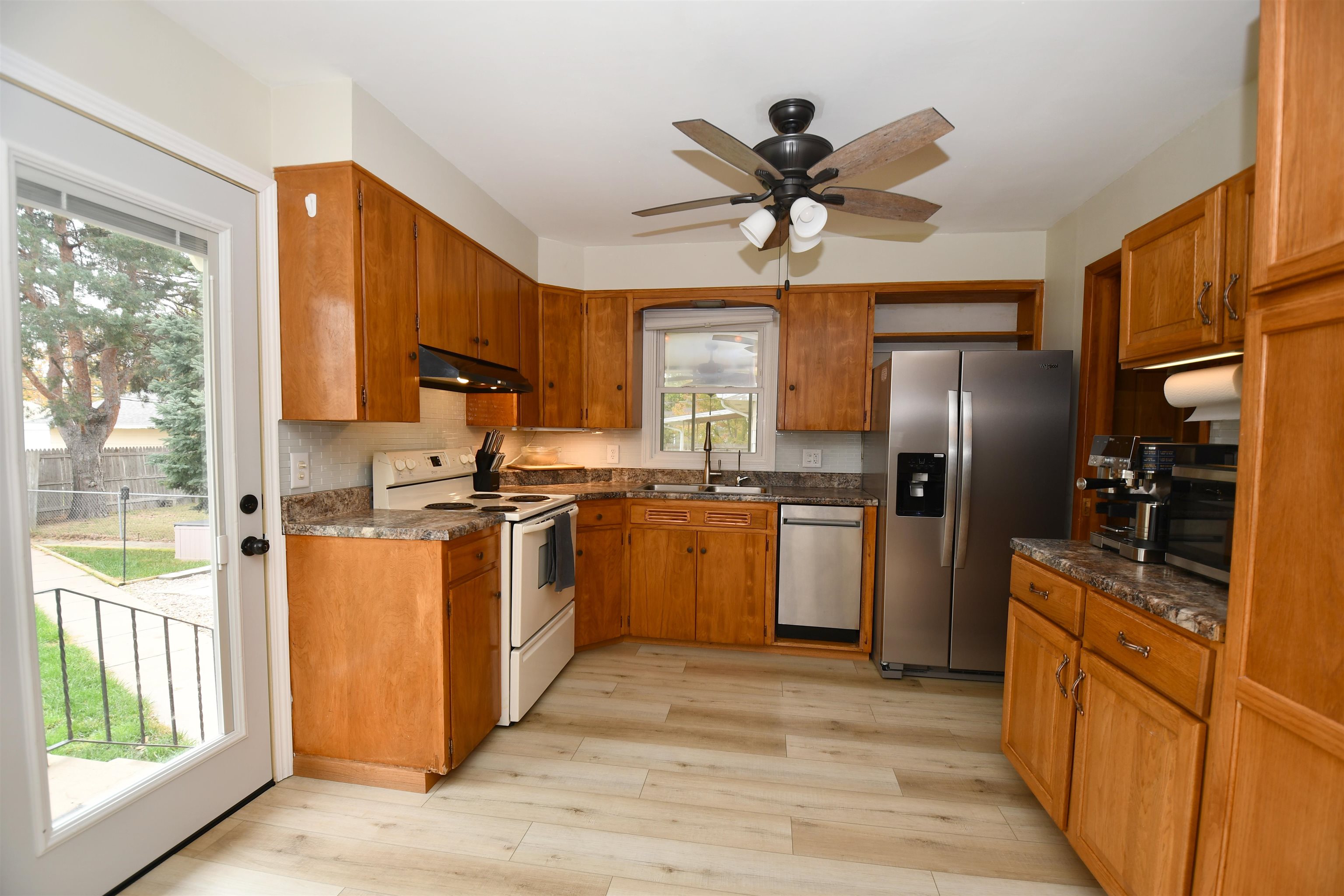 1415 4th Avenue, Kearney, Nebraska 68845-000, 3 Bedroom Bedrooms, ,2 BathroomBathrooms,Residential,for Sale,1415 4th Avenue,20261555