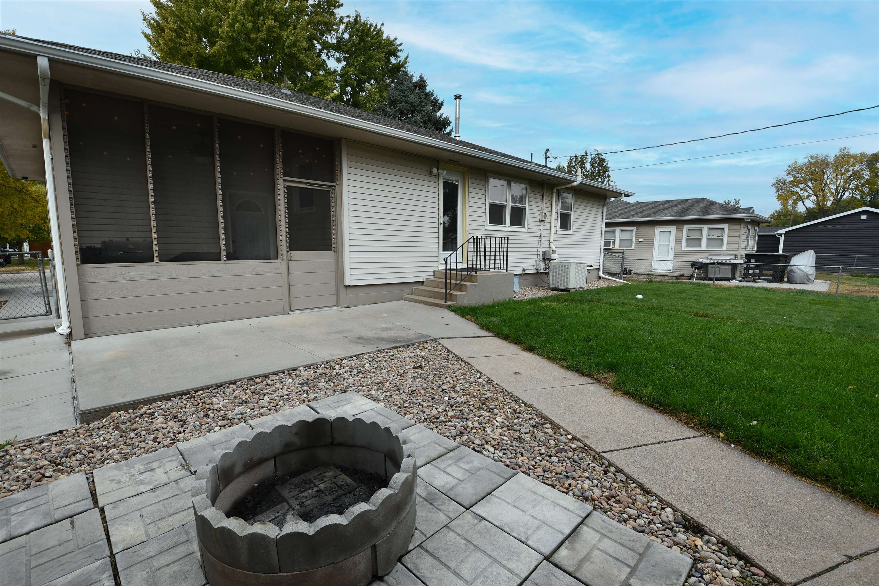 1415 4th Avenue, Kearney, Nebraska 68845-000, 3 Bedroom Bedrooms, ,2 BathroomBathrooms,Residential,for Sale,1415 4th Avenue,20261555