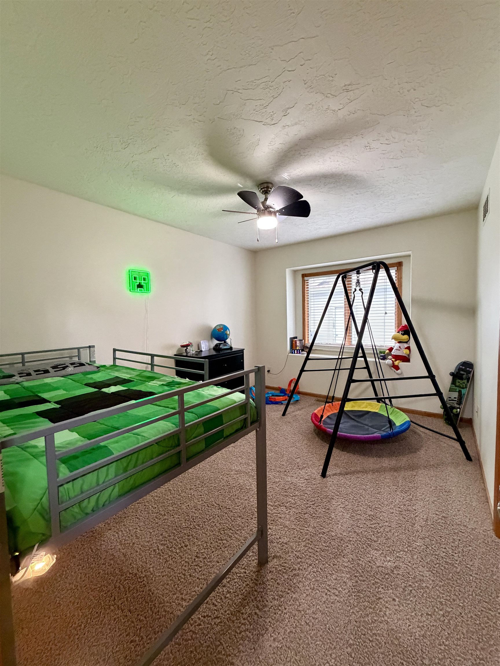 1103 17th Avenue, Kearney, Nebraska 68845, 5 Bedroom Bedrooms, ,2 BathroomBathrooms,Residential,for Sale,1103 17th Avenue,20261560