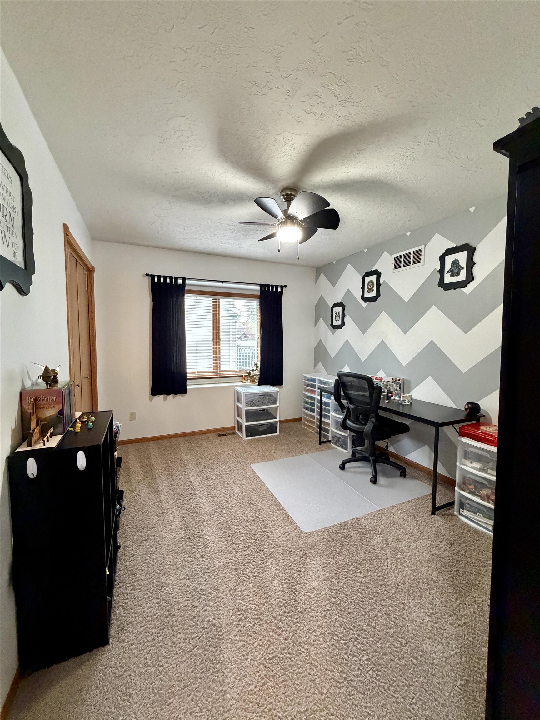1103 17th Avenue, Kearney, Nebraska 68845, 5 Bedroom Bedrooms, ,2 BathroomBathrooms,Residential,for Sale,1103 17th Avenue,20261560