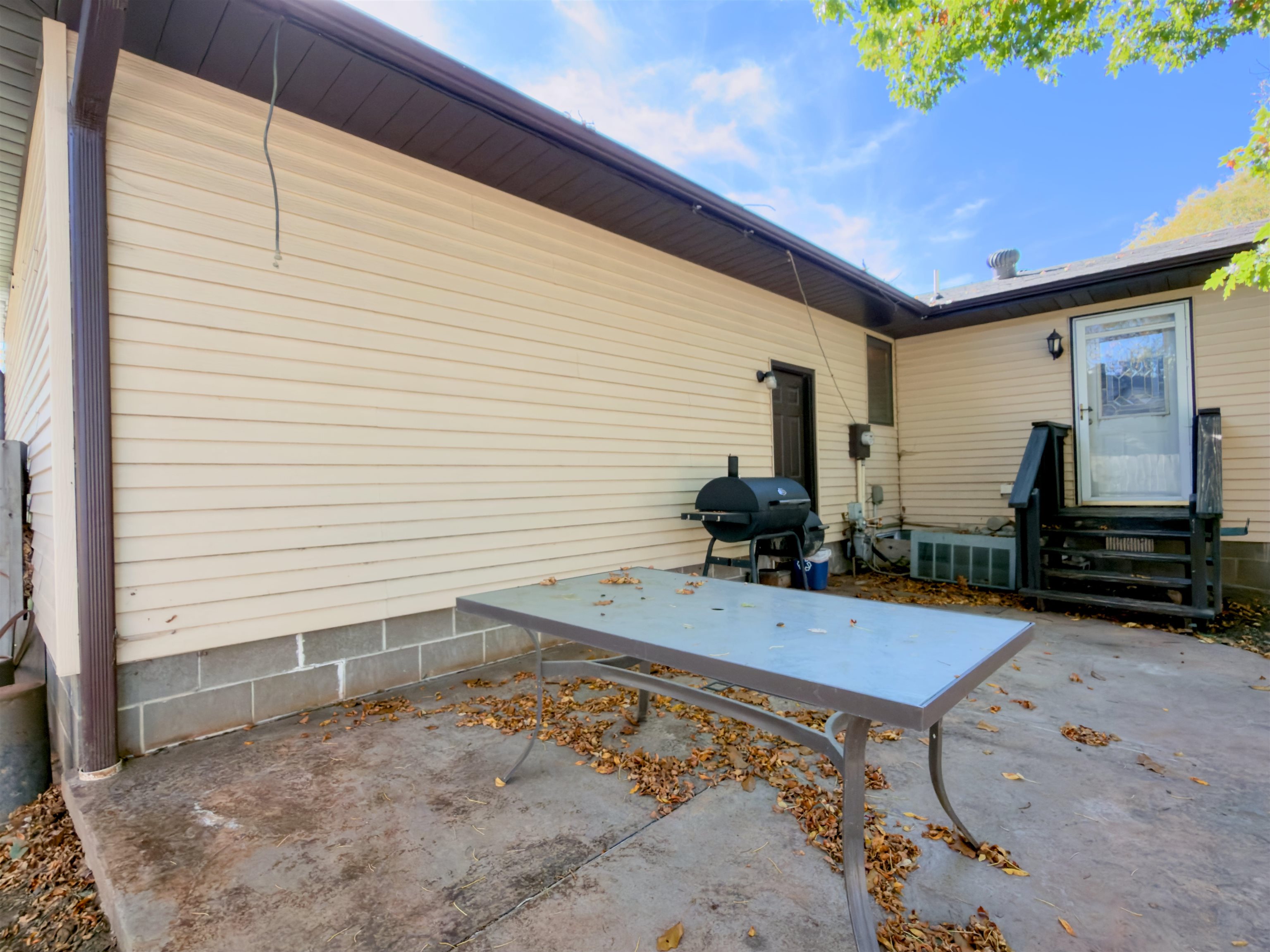 2123 W 37th Street, Kearney, Nebraska 68847, 4 Bedroom Bedrooms, ,3 BathroomBathrooms,Residential,for Sale,2123 W 37th Street,20261565