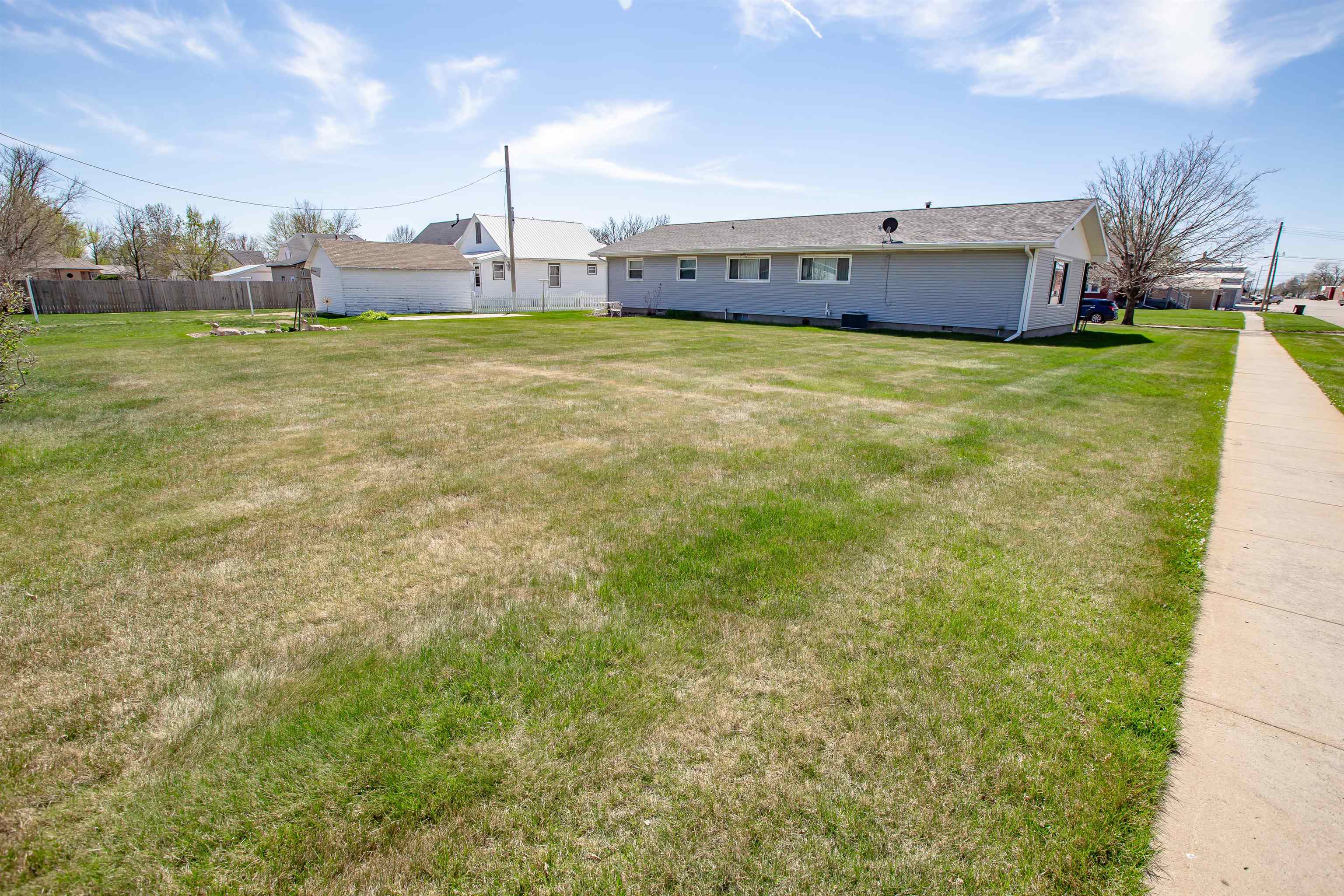 702 17th Avenue, Franklin, Nebraska 68939, 3 Bedrooms Bedrooms, ,2 BathroomsBathrooms,Residential,for Sale,702 17th Avenue,20250432