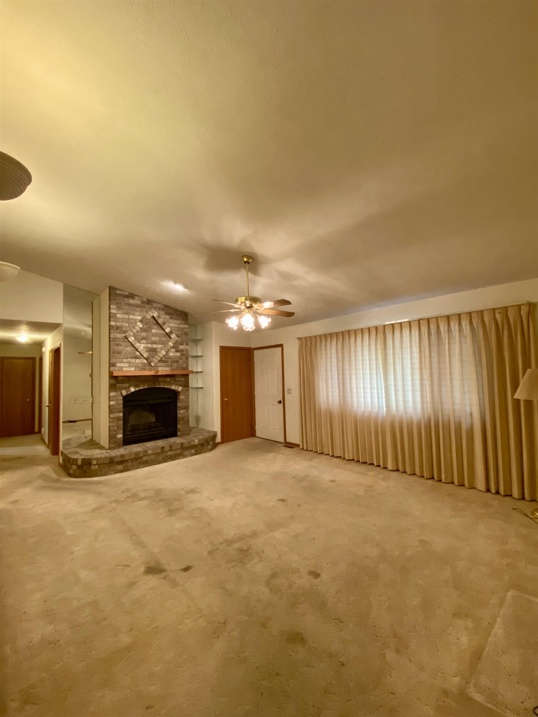 Residential for Sale - - 4 Bedrooms - 3 Bathrooms - Price $369,900