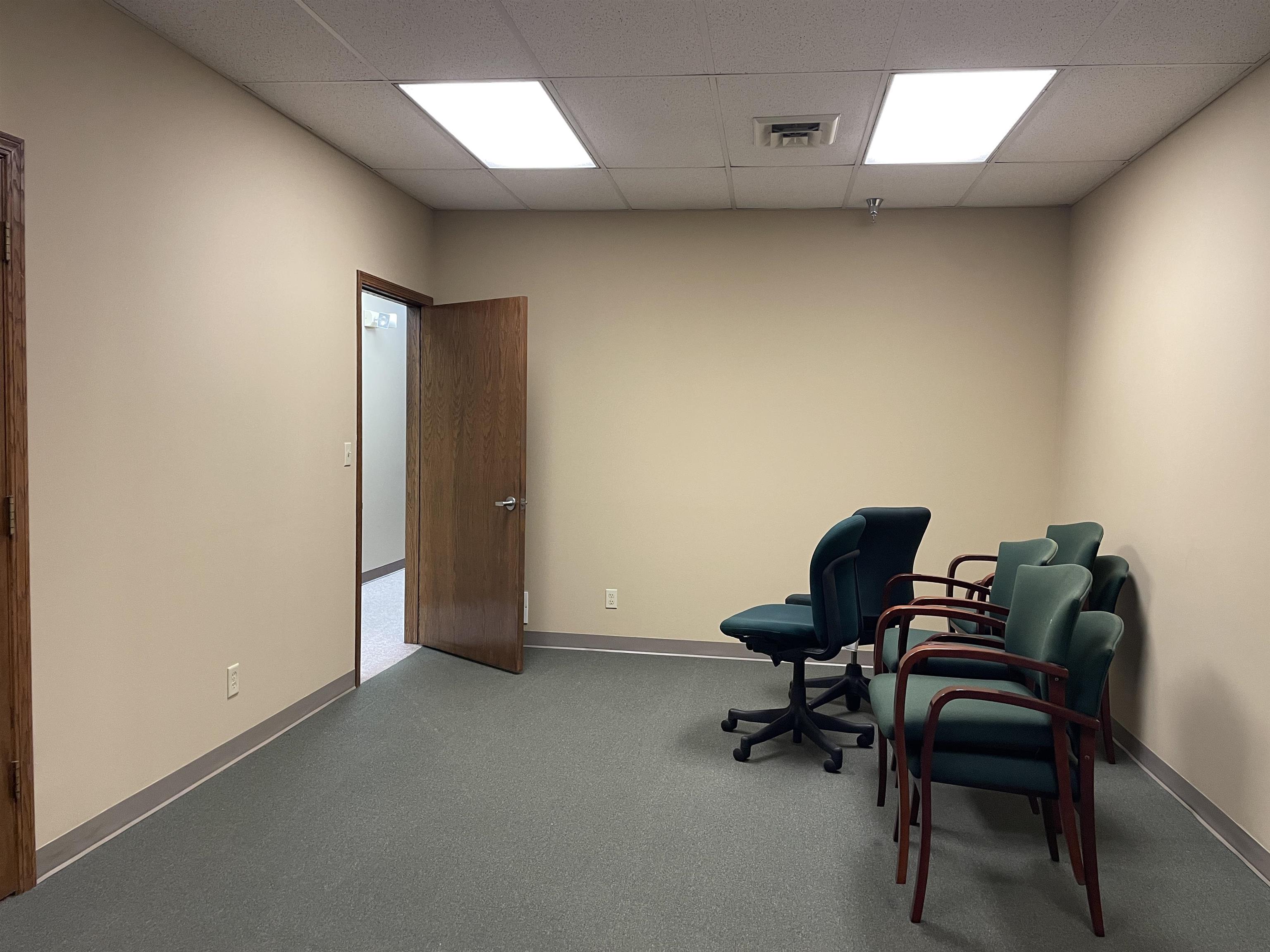 Commercial/industrial for Rent - - - 20 Bathrooms - Price $1,500